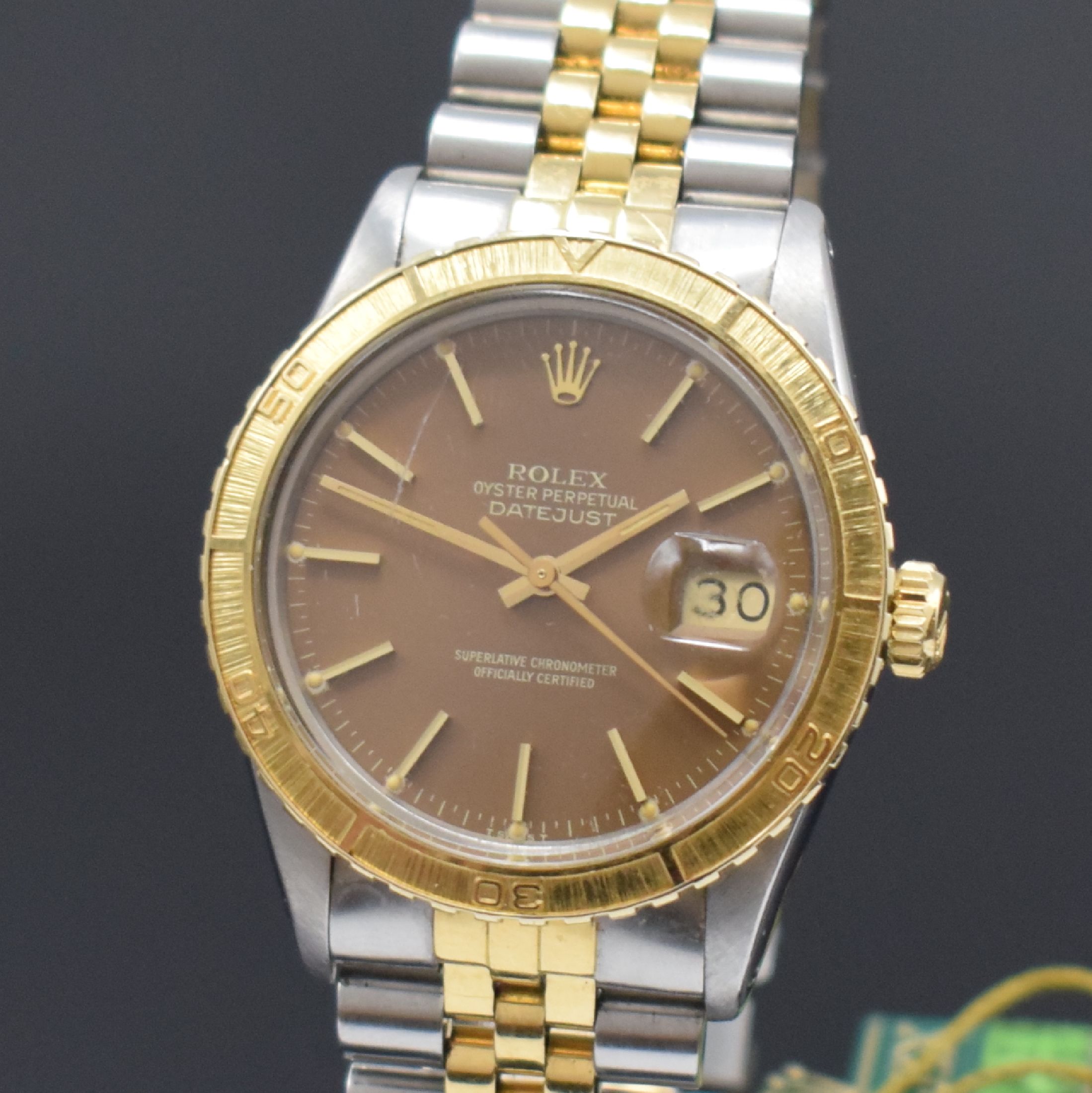 Detail a: ROLEX Turn-O-Graph Herrenarmbanduhr Referenz 16253, Schweiz um 1982, Automatik, Oystergeh. in Edelstahl/Gold kombiniert inkl. Jubileeband m. ...