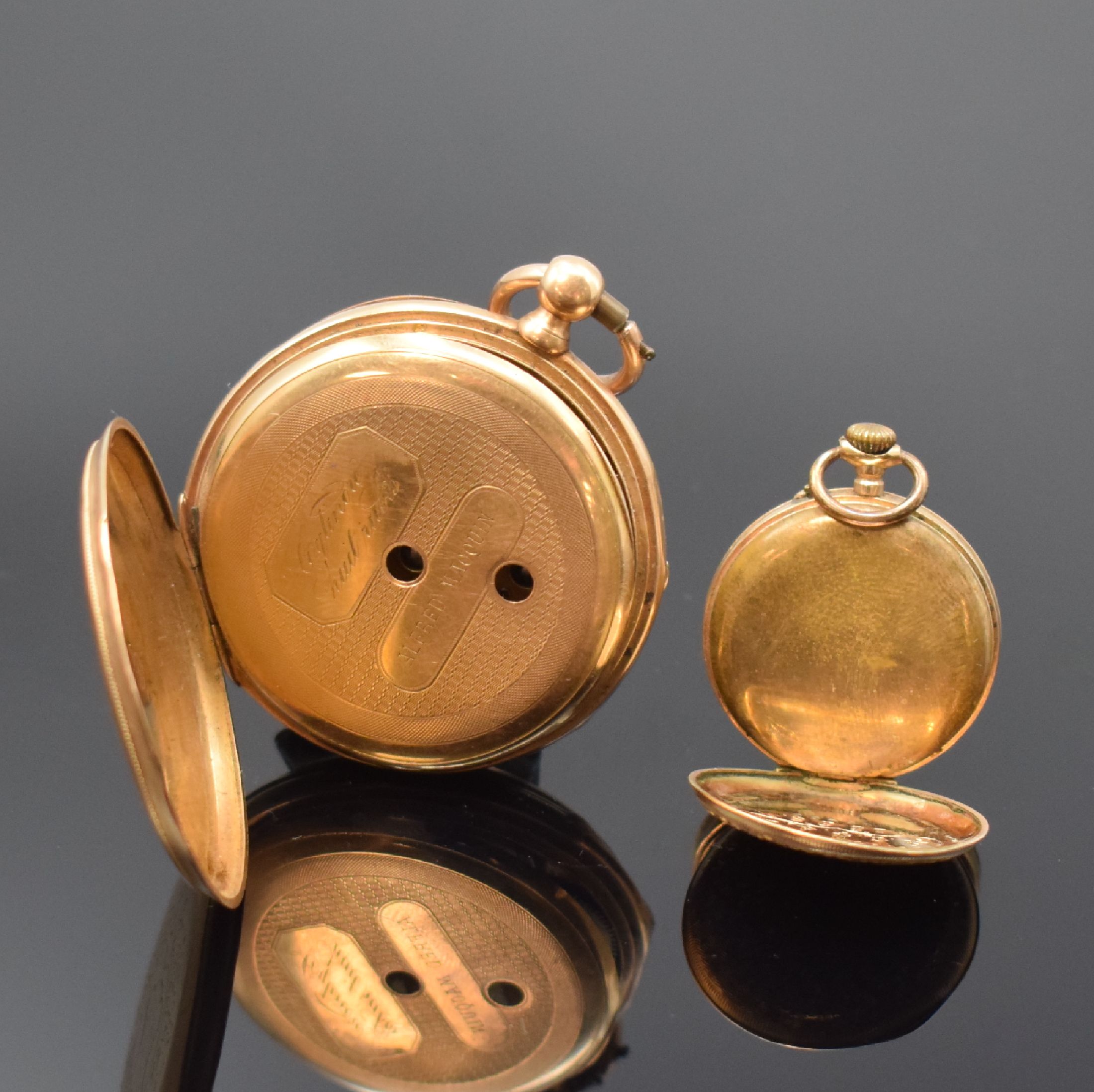 Detail c: 2 Taschenuhren in RG 750/000 und 585/000, Schweiz um 1870-1900, beide m. Emailzifferbl. riss./besch. u. Zylinderwerk, 1.) Herrenuhr in RG 750/000 m. ...