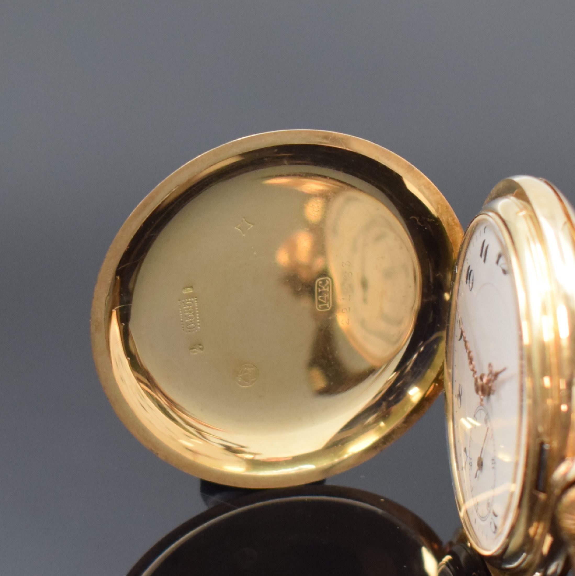 Detail a: SAVONETTE in RoseG 585/000, Schweiz um 1910, 3-Deckel Goldgeh., Emailzifferbl. m. arab. Zahlen, gold. Zeiger, verg. Werk, Schr.-Unr., Breguet-Sp., D. ...