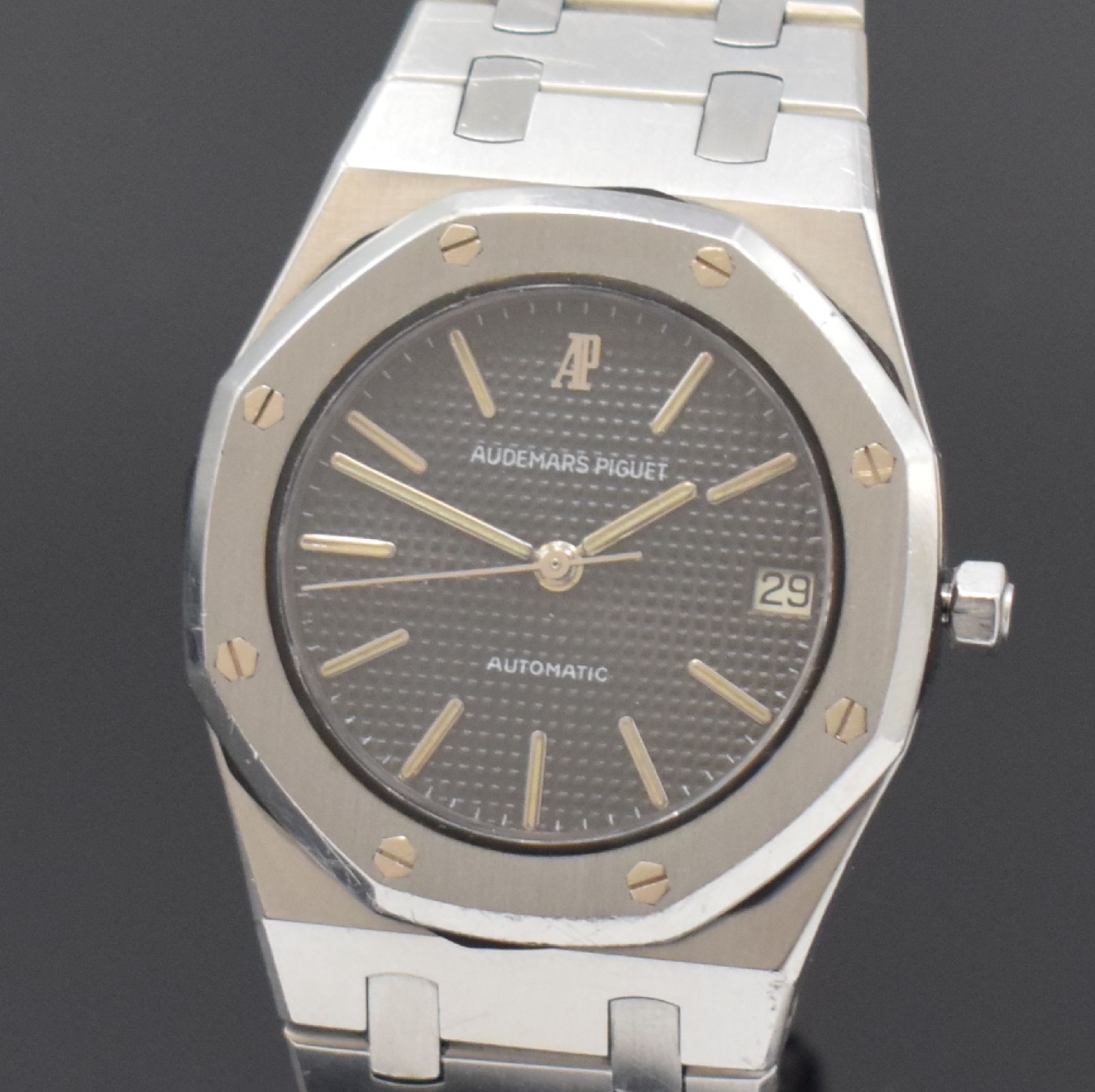 Detail a: AUDEMARS PIGUET Herrenarmbanduhr frühe Royal Oak No. 308 Referenz 14100ST, Automatik, Schweiz um 1980, B-Serie, Design von Gerald Genta, 3-teil. ...