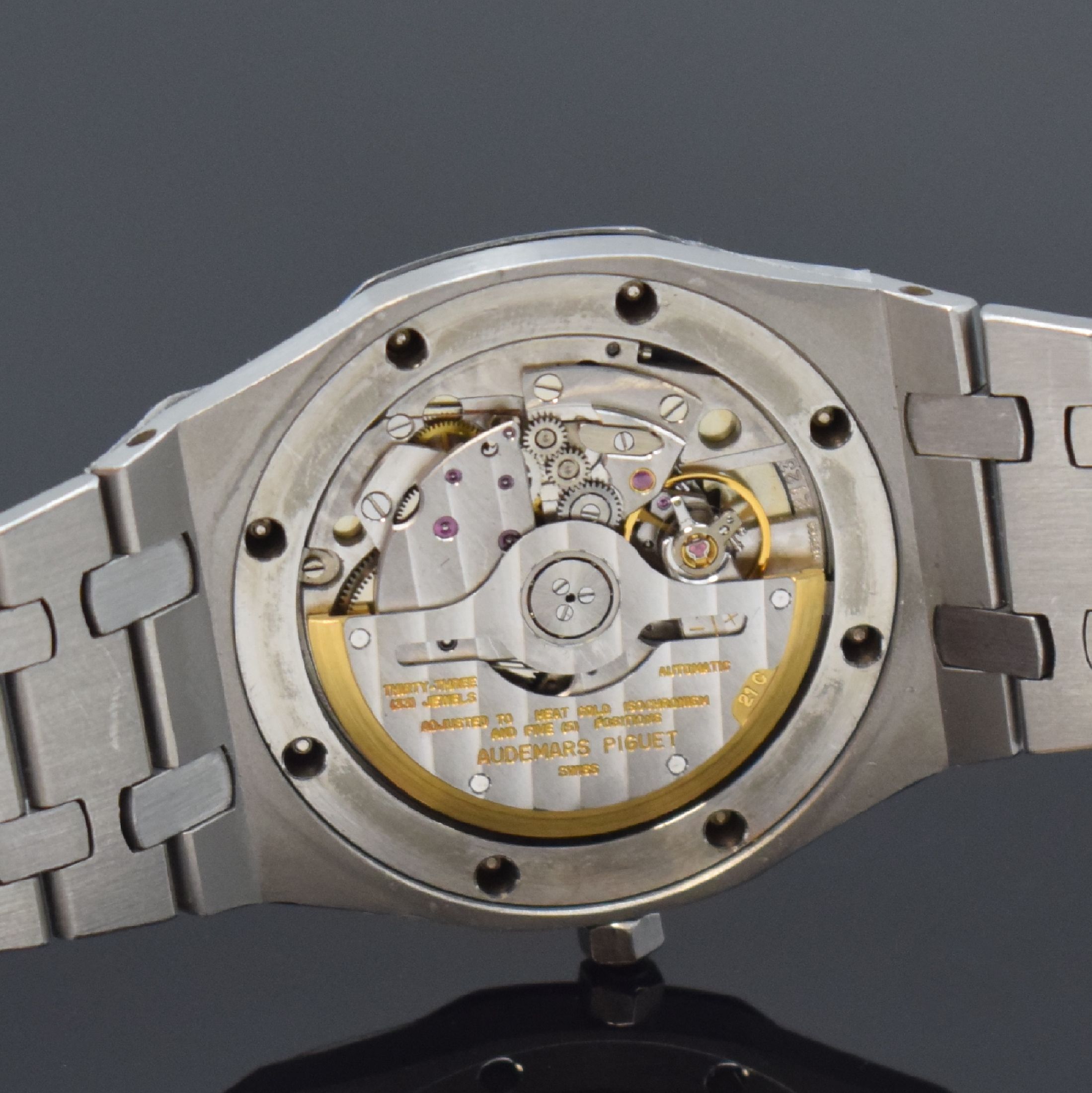 Detail f: AUDEMARS PIGUET Herrenarmbanduhr frühe Royal Oak No. 308 Referenz 14100ST, Automatik, Schweiz um 1980, B-Serie, Design von Gerald Genta, 3-teil. ...