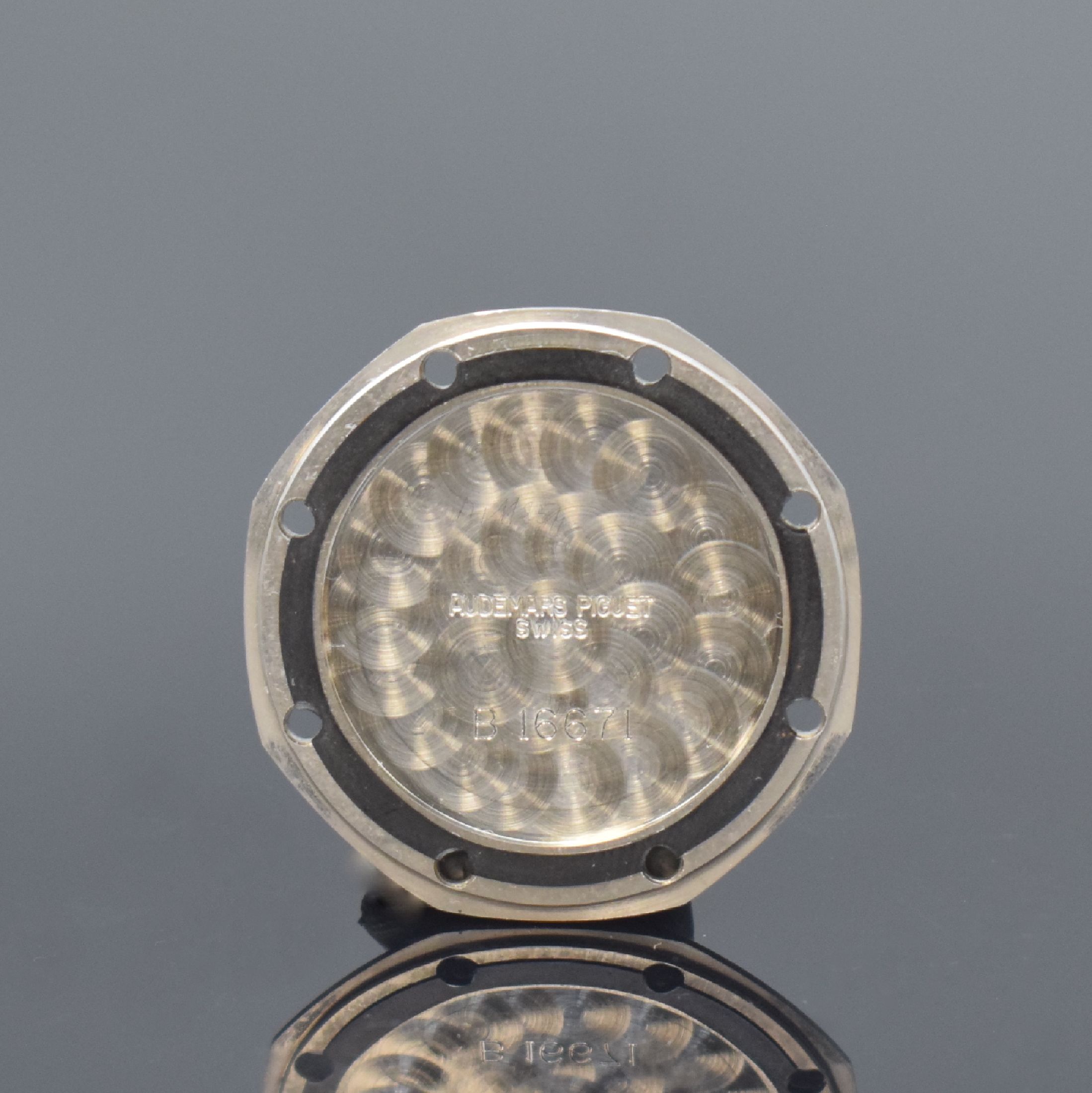 Detail g: AUDEMARS PIGUET Herrenarmbanduhr frühe Royal Oak No. 308 Referenz 14100ST, Automatik, Schweiz um 1980, B-Serie, Design von Gerald Genta, 3-teil. ...