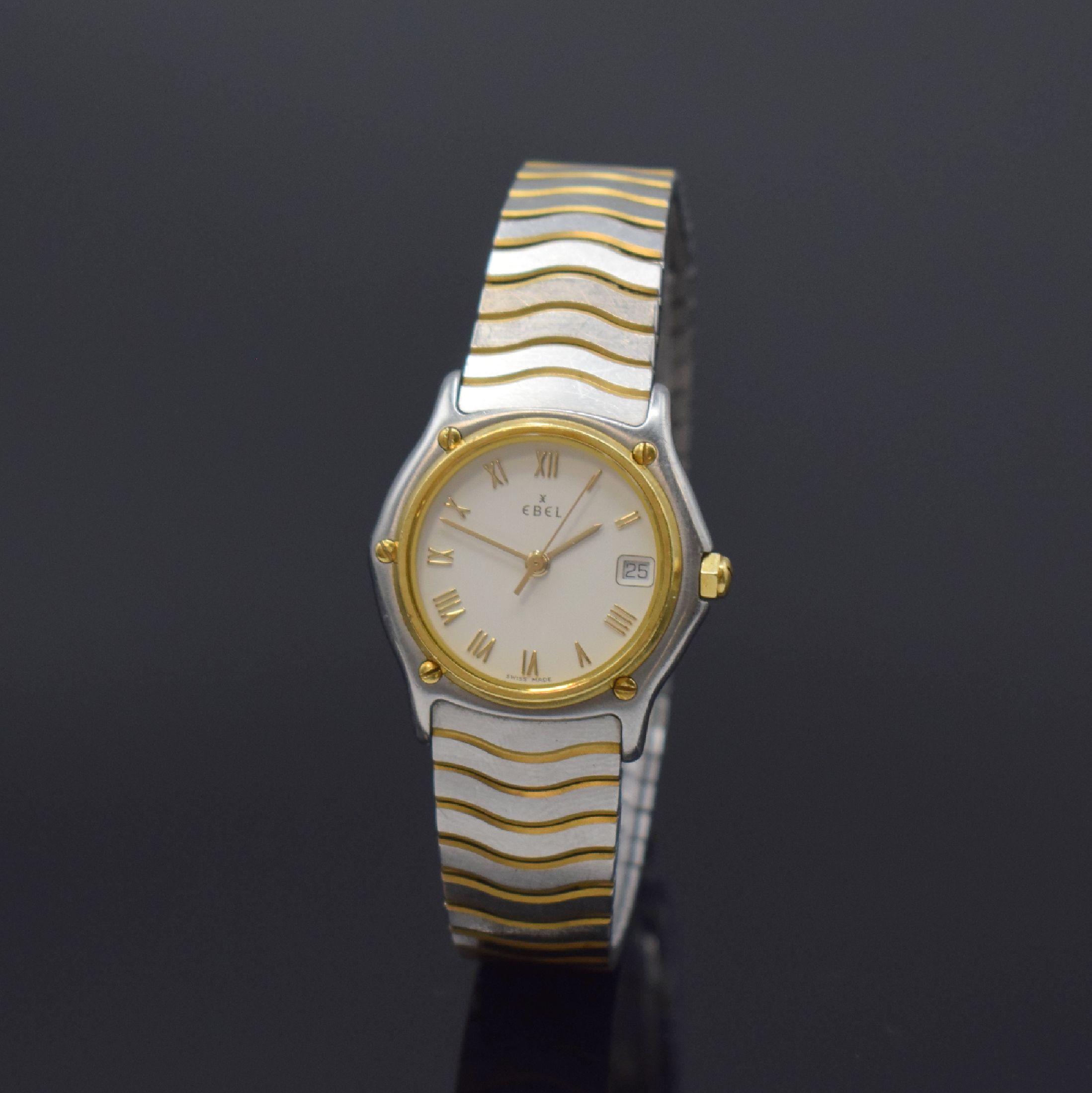 EBEL Sport Classique Damenarmbanduhr in Edelstahl und GG 750/000 Referenz 1087121, Schweiz um 1995, quarz, Stülpgeh. m. 5-fach verschr. GG-Lünette, ...