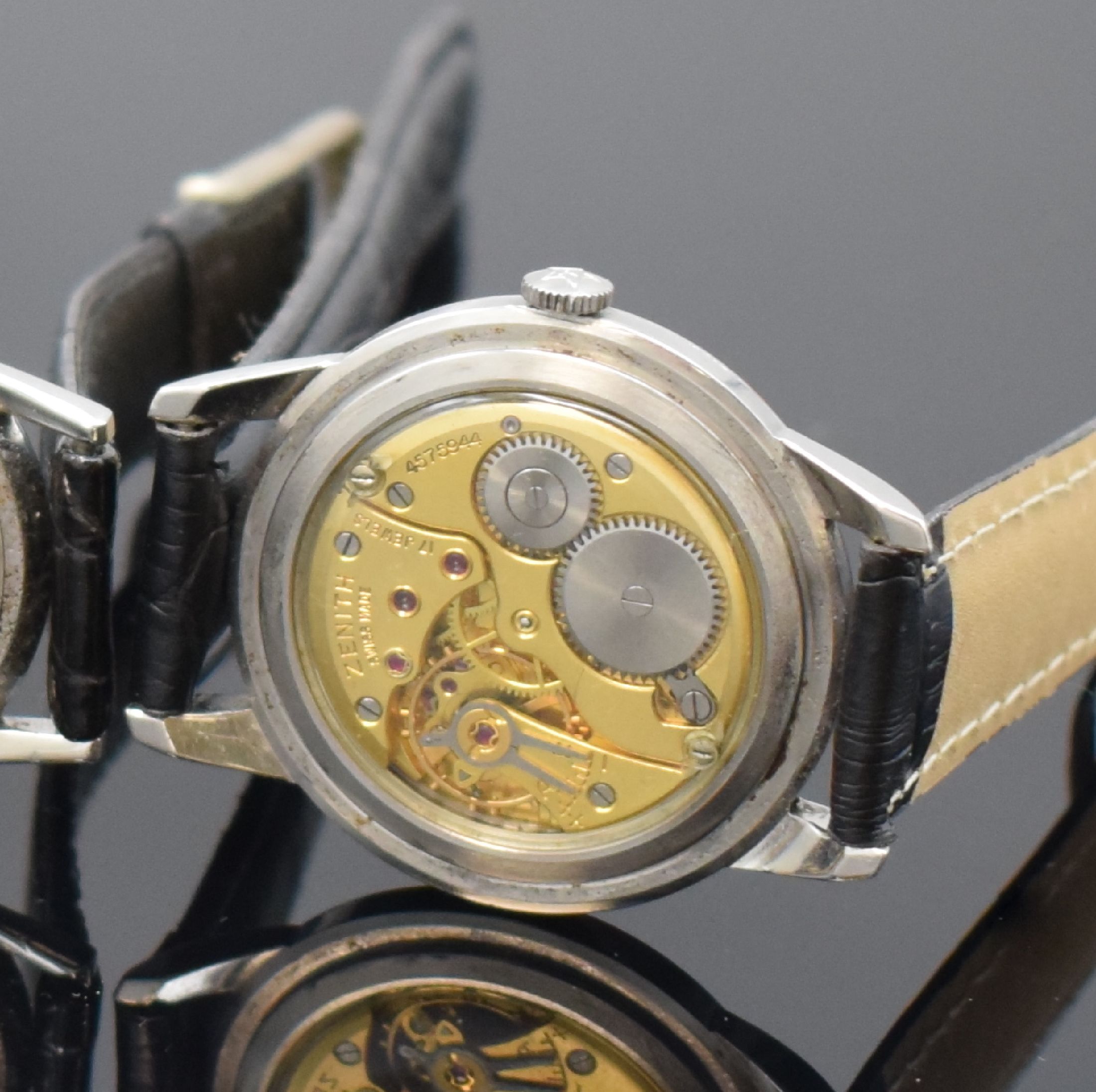 Detail f: ZENITH 3 Herrenarmbanduhren in Stahl, Schweiz ca. 1950-1960, Handaufzug, gedr. Geh., 1.) Mod. Sporto, Zifferbl. rest., verg. Werk verglast, Kal. 40, ...