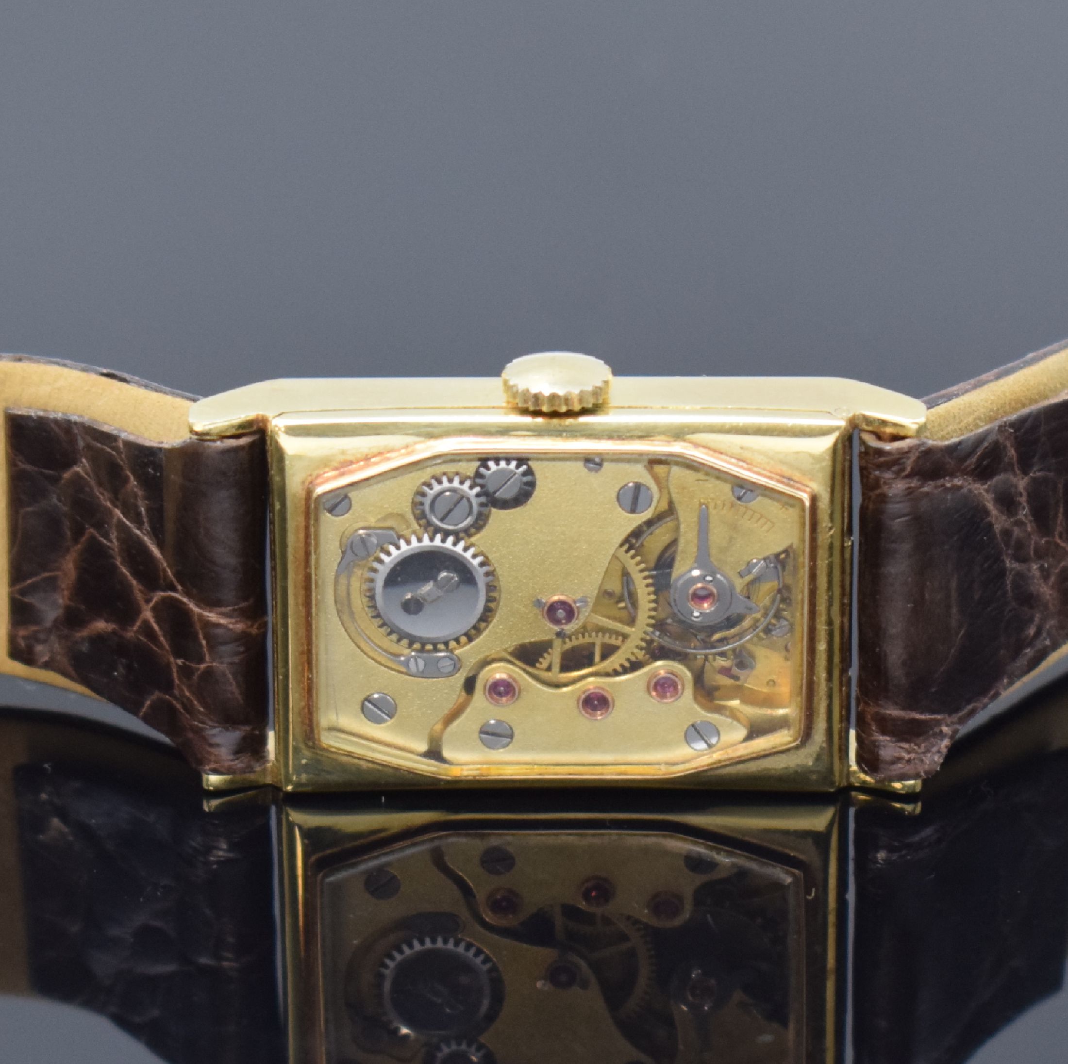 Detail c: M. WILLIMSKI Meisterstück 1938/39 einzigartige Armbanduhr in GG 585/000, Deutschland 1938/39, Handaufzug, beids. verglastes Scharniergeh., silb. ...