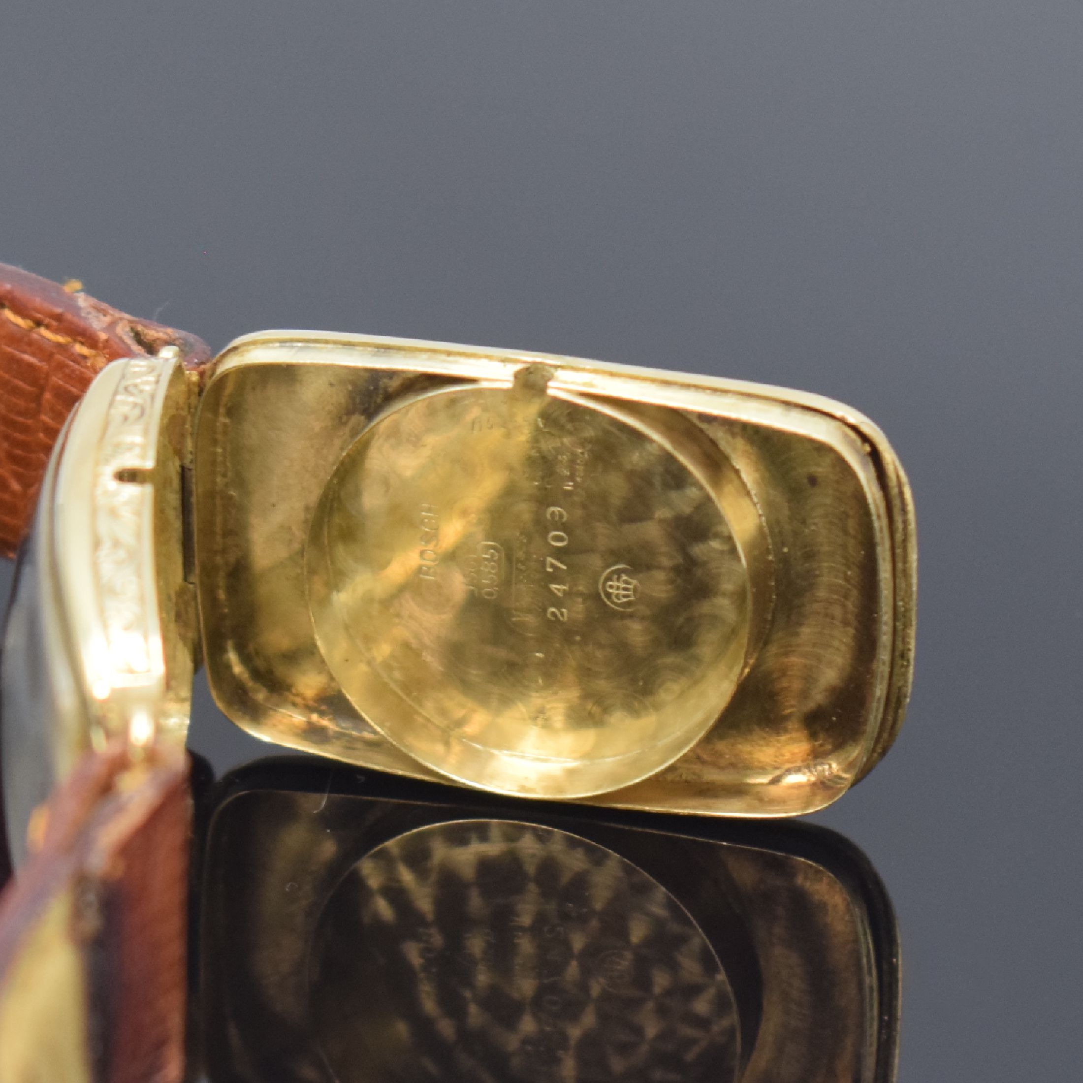 Detail d: Frühe Herrenarmbanduhr in GG 585/000, Schweiz f. deutschen Markt um 1925, Handaufzug, Scharniergehäuse sign. Bosch, pat. Zifferbl. m. arab. Zahlen, ...