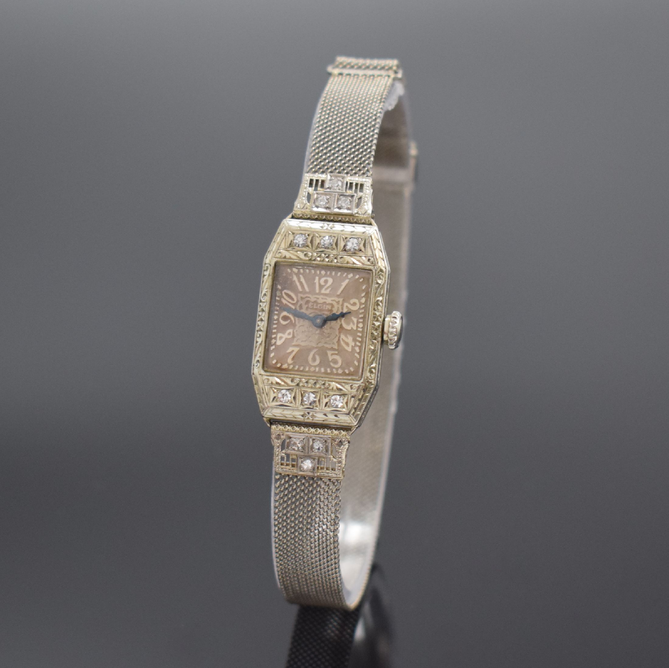 ELGIN Art-Deco Damenarmbanduhr in WG 585/000, USA um 1925, Handaufzug, 2-teil. grav. Gehäuse m. Diamanten bes., Boden mit Monogramm aufgedr., feines ...