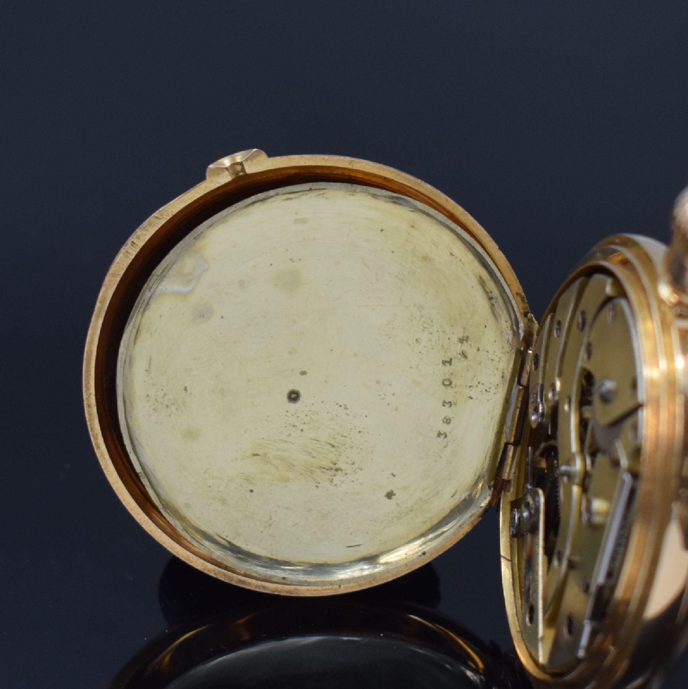 Detail e: PATEK PHILIPPE & Co Herrensavonette in RG 750/000, Schweiz um 1975, 2-Deckel Goldgeh., verg. Cuvette neutral ers., Emailzifferbl. riss. m. röm. ...