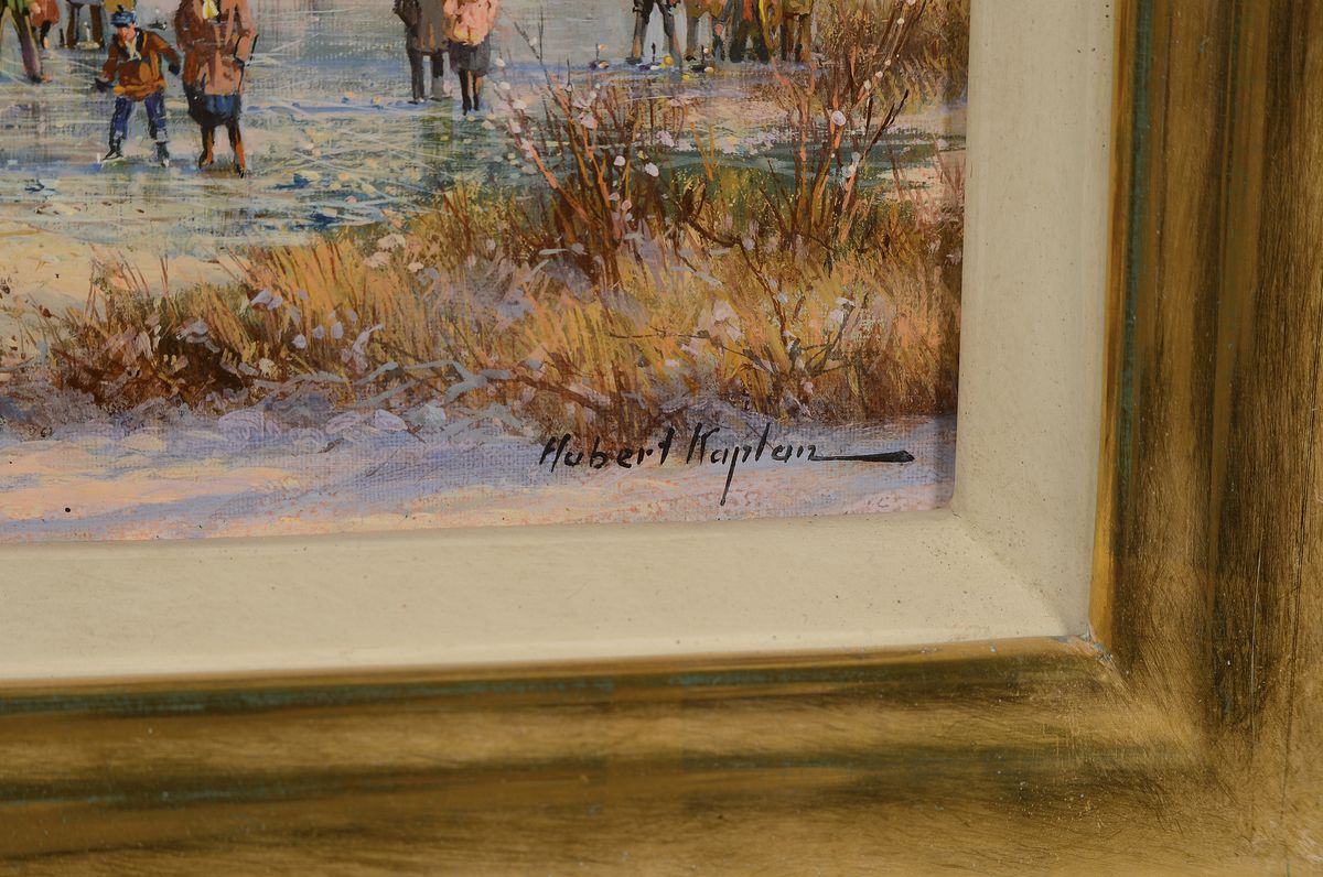 Detail a: Hubert Kaplan, geb. 1940 München, Eisvergnügen vor Bodenseelandschaft, vielfigurige Szene mit Voralpenlandschaft, Öl/Holz, rechts unten signiert, ...