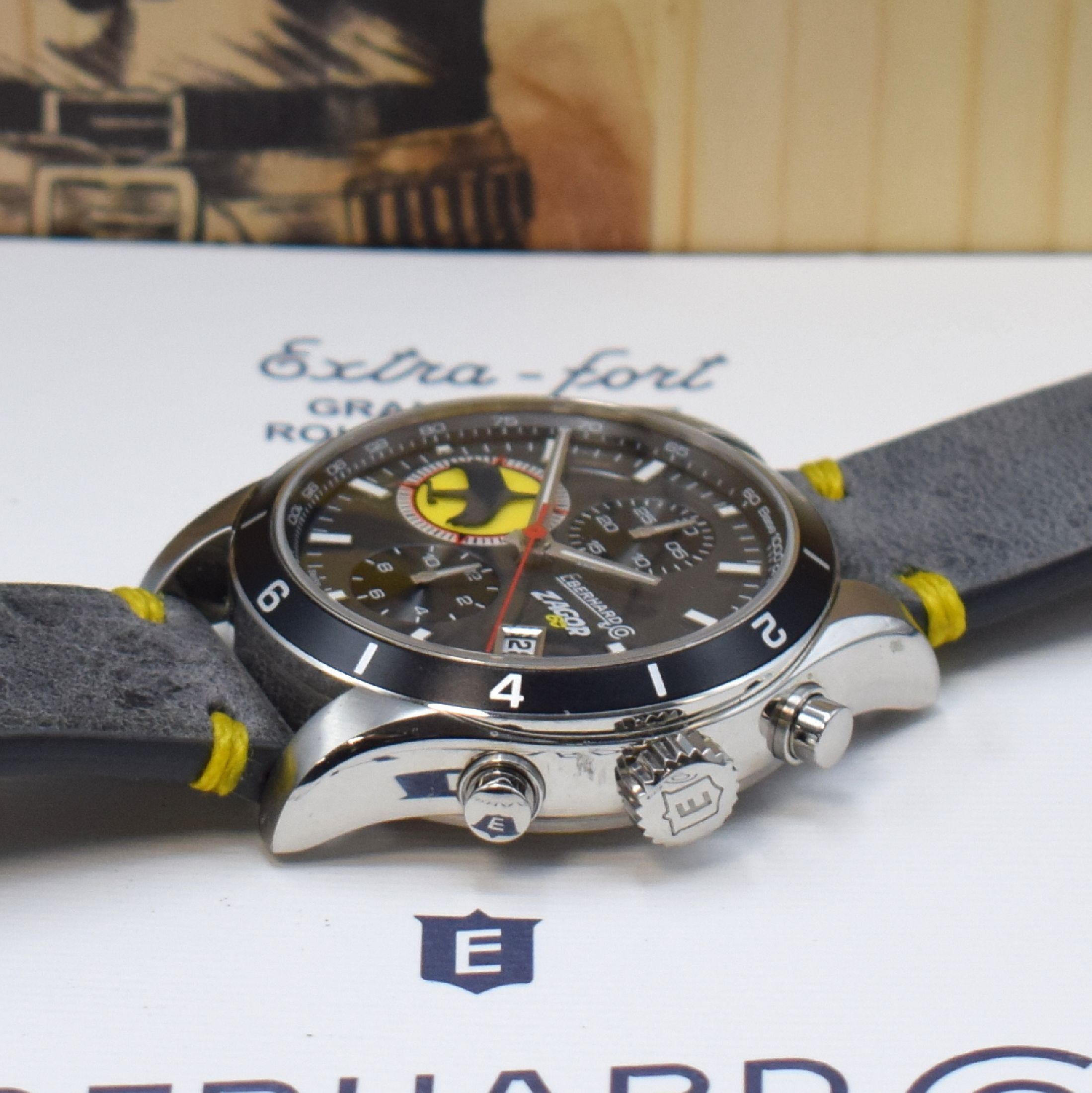 Detail c: EBERHARD & Co. seltene, auf 120 Stück limitierter Armbandchronograph "ZAGOR", Automatik, herausgegeben anl. 60 Jubiläums gleichnamigen ...