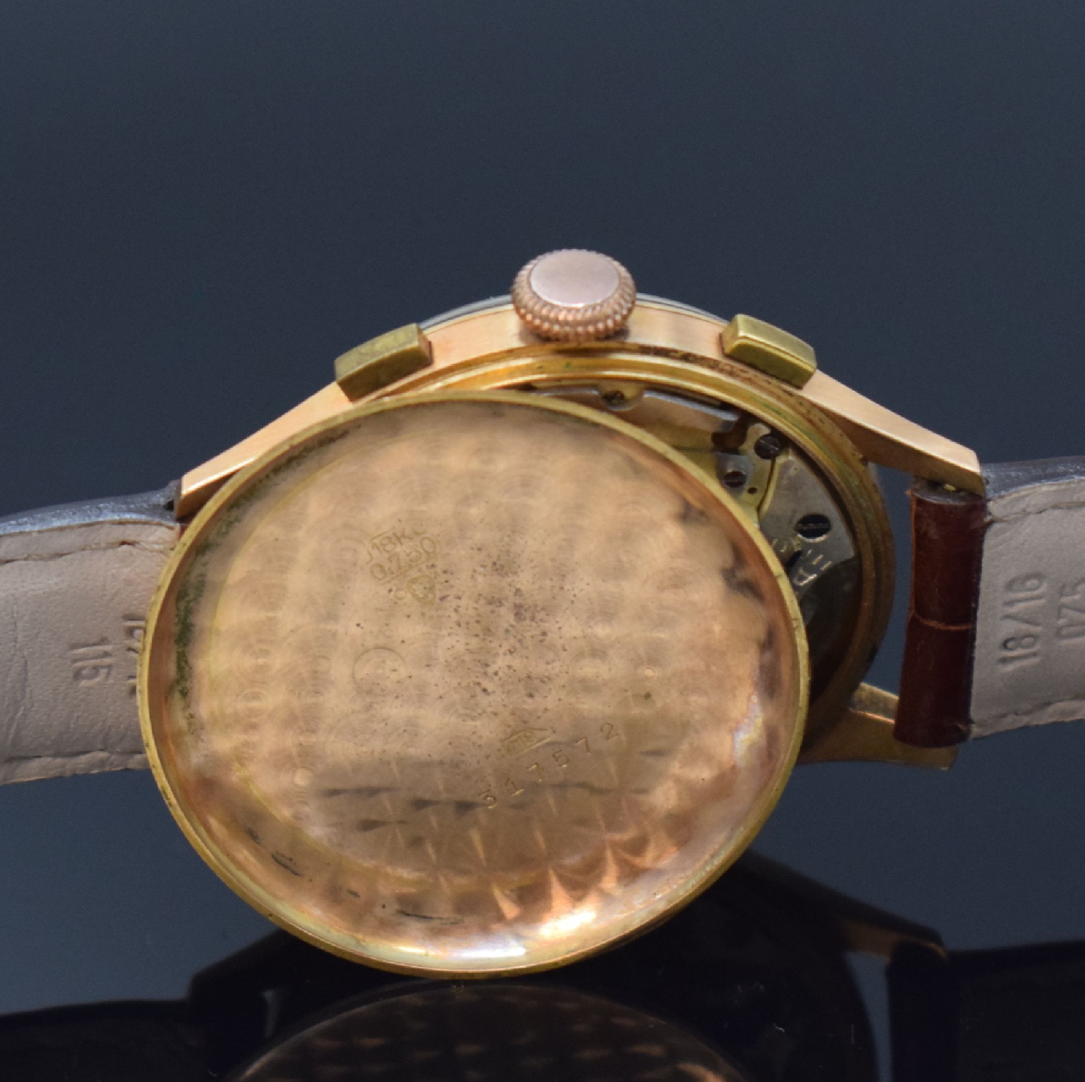 Detail f: CHRONOGRAPHE SUISSE Schaltradchronograph in RG 750/000, Handaufzug, Schweiz um 1948, Boden und Glasrand aufgedr., Metallcuv. zur Armierung, silb. ...
