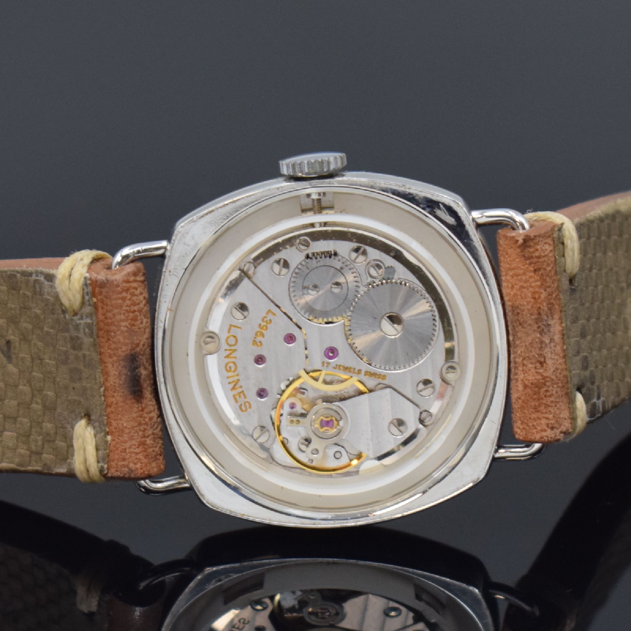 Detail d: LONGINES Referenz L7 882 4 limitierte Armbanduhr in Stahl, Schweiz um 2010, Handaufzug, gedr. Carré-Cambré Geh., silb. Zifferbl., blaue ...