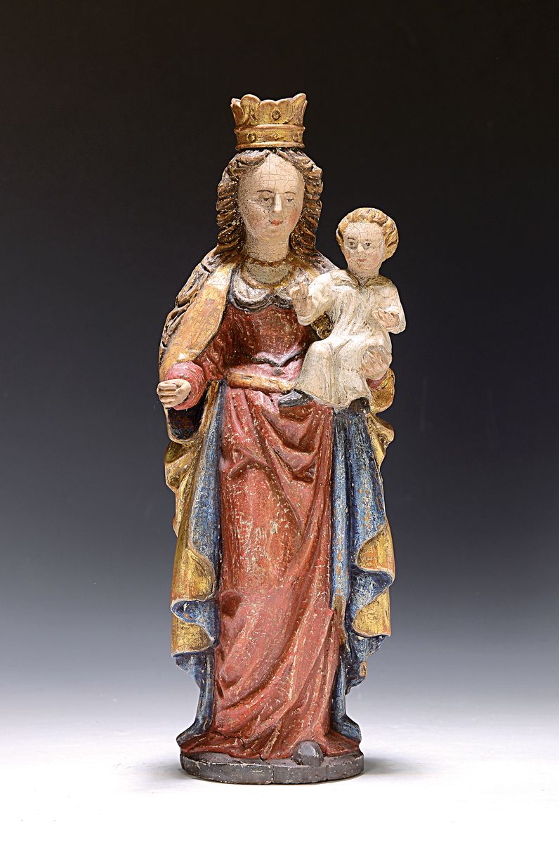 Heiligenfigur, Mutter Gottes mit Jesuskind, 18. Jh., Holz geschnitzt, Attribute z.T. fehlend, Krone ergänzt, Fassung z.T. aus der Zeit, H. ca. 35 ...