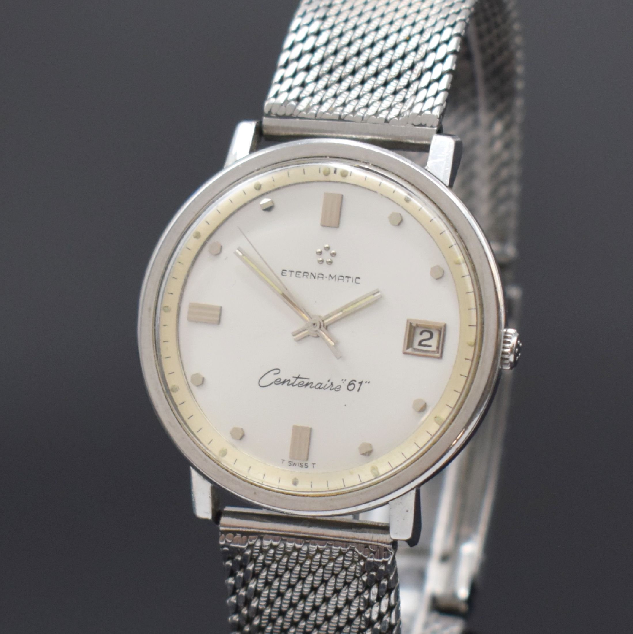 Detail a: ETERNA Centenaire 61 Herrenarmbanduhr in Stahl, Schweiz um 1961, Automatik, verschr. Geh., Boden m. Widmungsgrav. dell., orig. Glas u. Krone, silb. ...