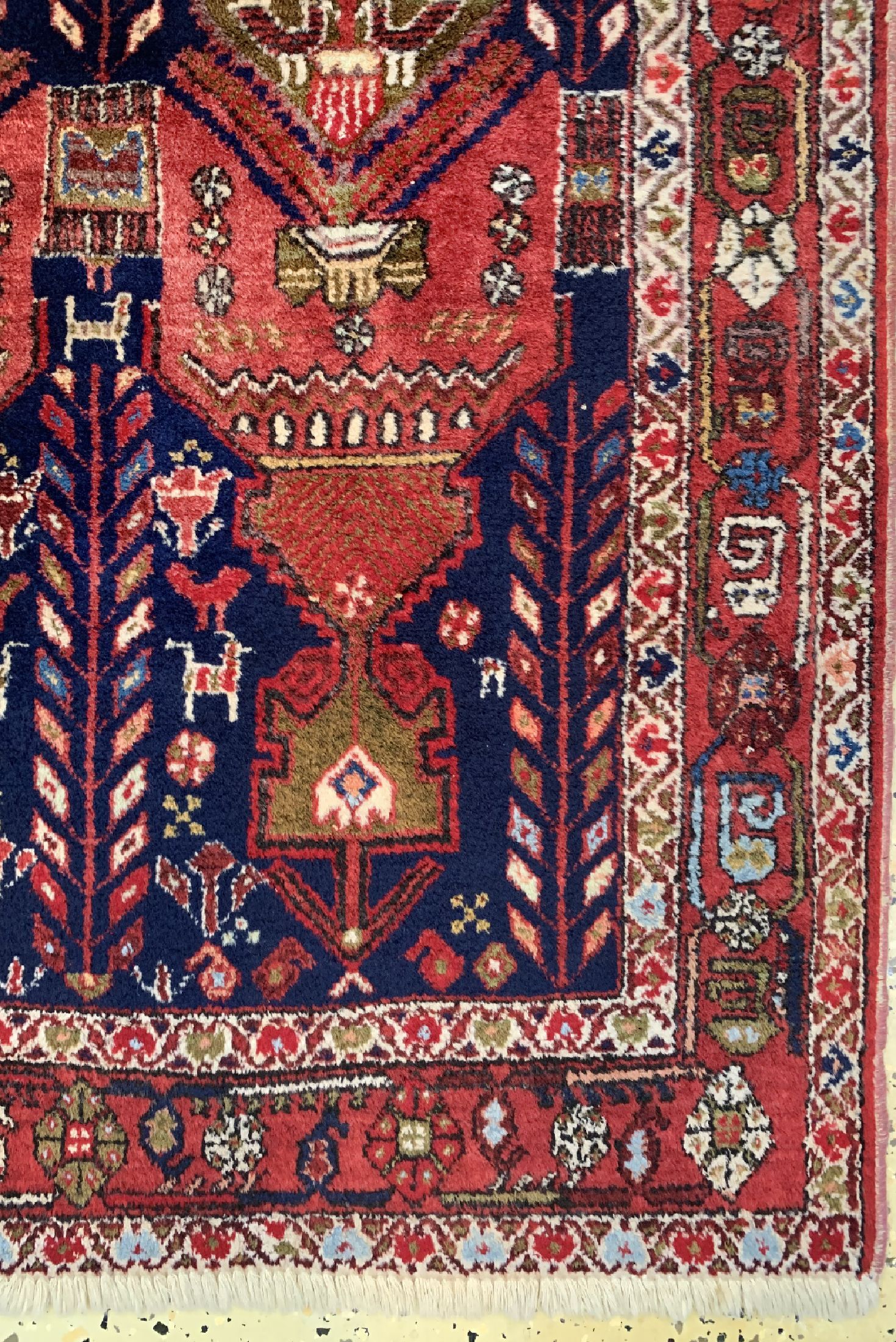 Detail a: Afschar alt, Persien, um 1960, Wolle auf Baumwolle, ca. 160 x 120 cm, EHZ: 2