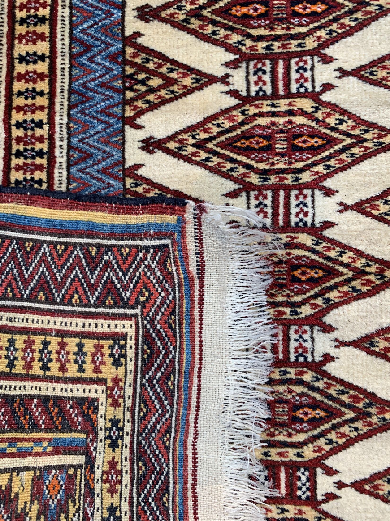 Detail d: Torkmen fein, Persien, ca. 50 Jahre, Wolle auf Wolle, ca. 170 x 130 cm, EHZ: 2