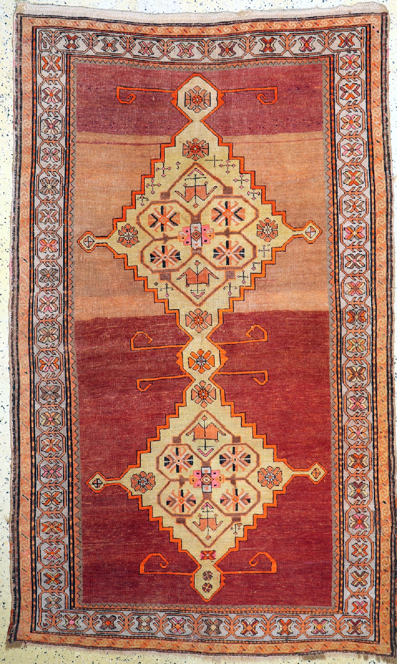 Karabagh alt, Kaukasus, um 1920/1930, Wolleauf Wolle, ca. 235 x 145 cm, EHZ: 2-3