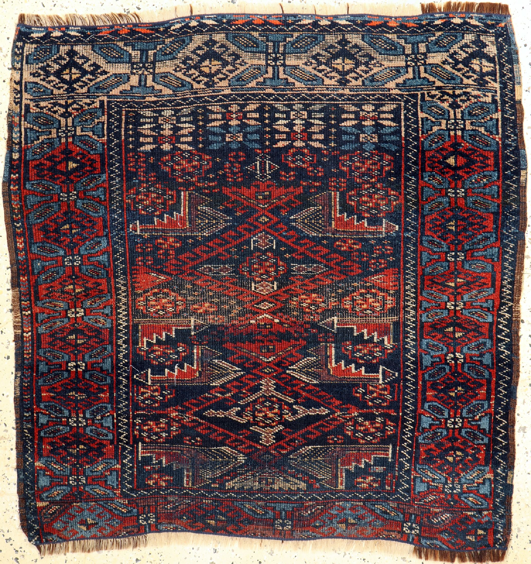 Antiker Yürük, Türkei, 19.Jhd, Wolle auf Wolle, ca. 120 x 114 cm, EHZ: 3