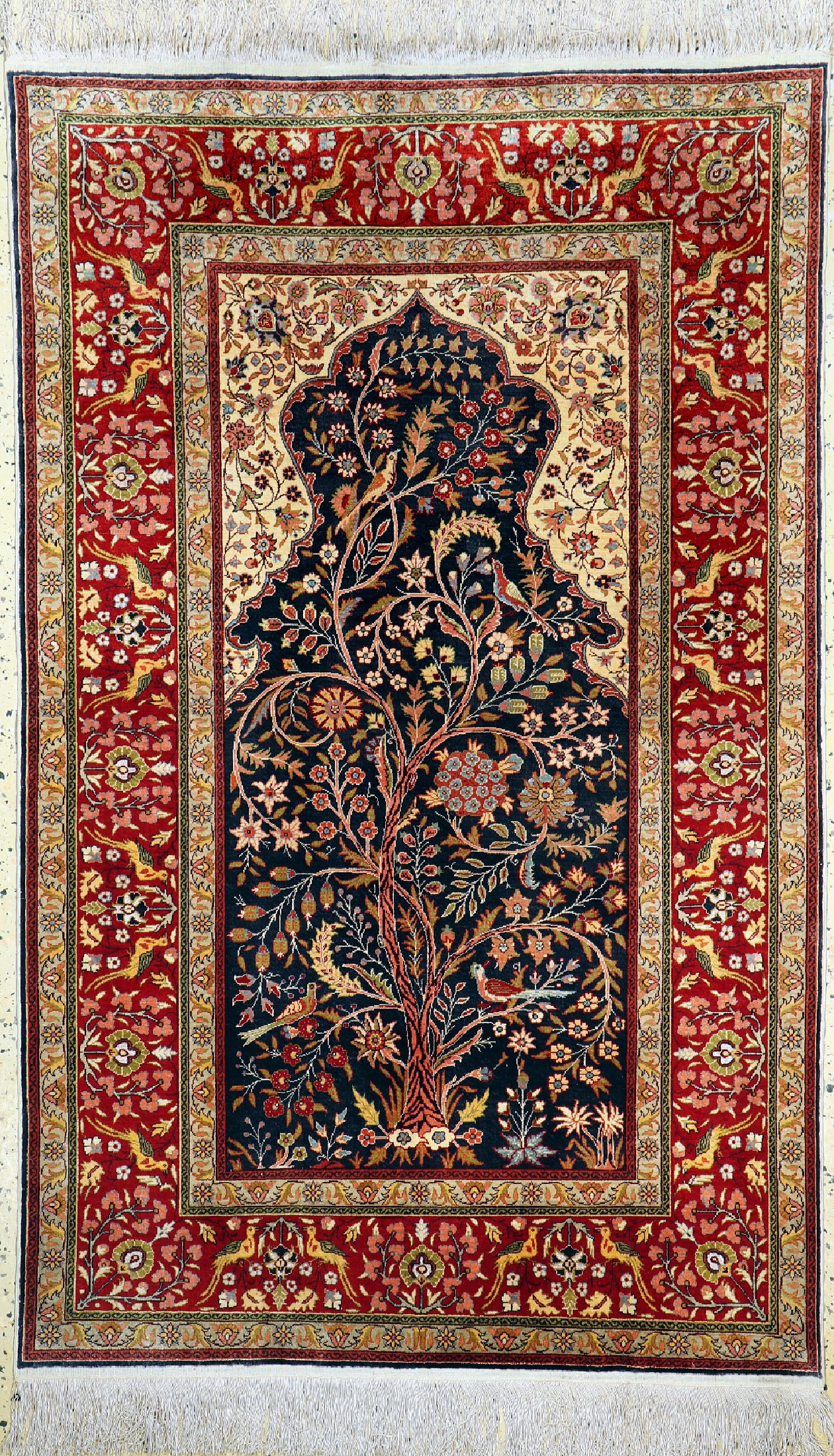 Kayseri Seide fein, Türkei, um 1950, reine Naturseide, Metallbroschiert, ca. 165 x 103 cm, EHZ: 1