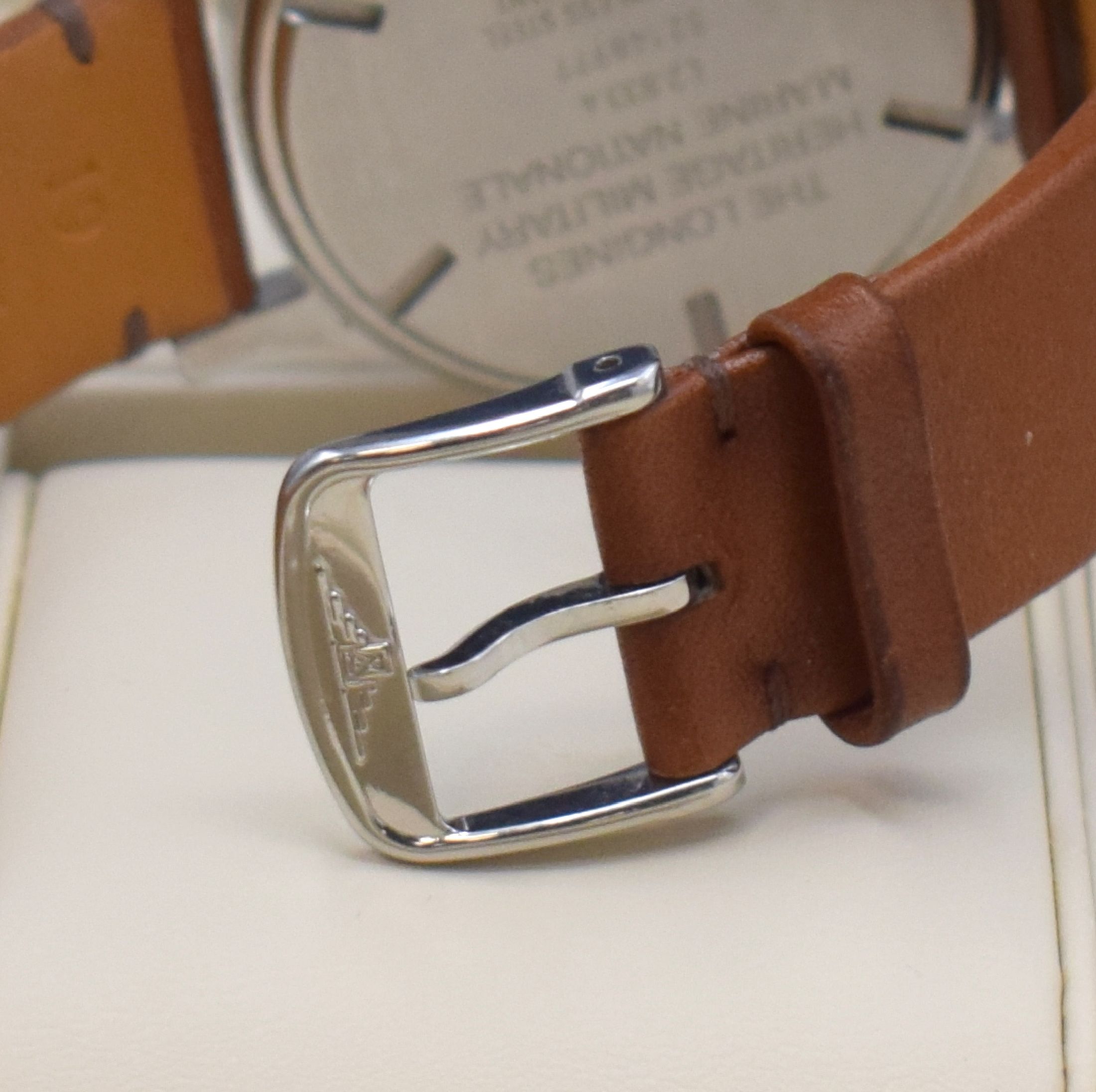 Detail b: LONGINES Heritage Military Marine National Herrenarmbanduhr in Stahl Referenz L2.833.4, Schweiz lt. orig. Papier verk. 05/2021, Automatik, verschr. ...
