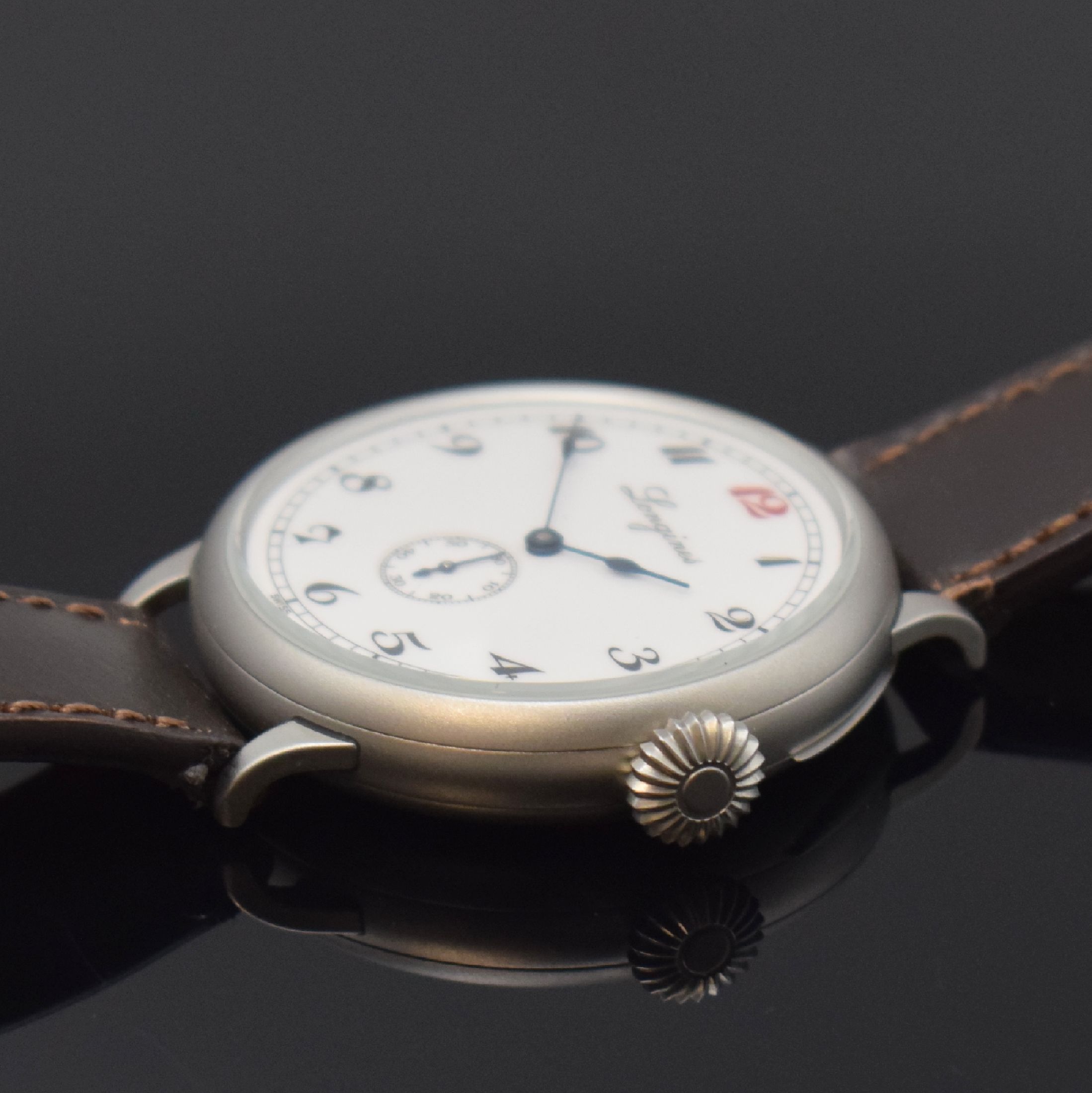 Detail b: LONGINES limitierte Armbanduhr in Stahl Referenz L7.881.4, Schweiz um 2010, Automatik, mattiertes Scharniergeh., Lünette aufgedr., weißes Zifferbl. ...