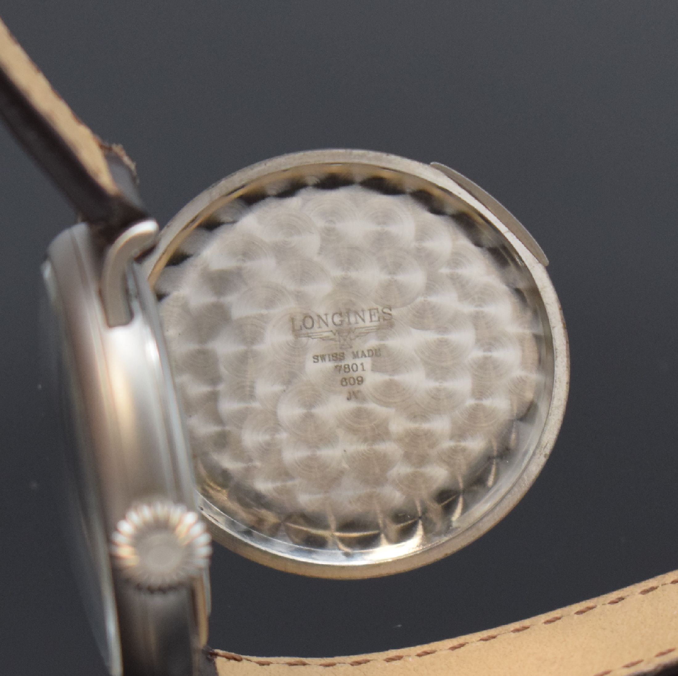 Detail d: LONGINES limitierte Armbanduhr in Stahl Referenz L7.881.4, Schweiz um 2010, Automatik, mattiertes Scharniergeh., Lünette aufgedr., weißes Zifferbl. ...