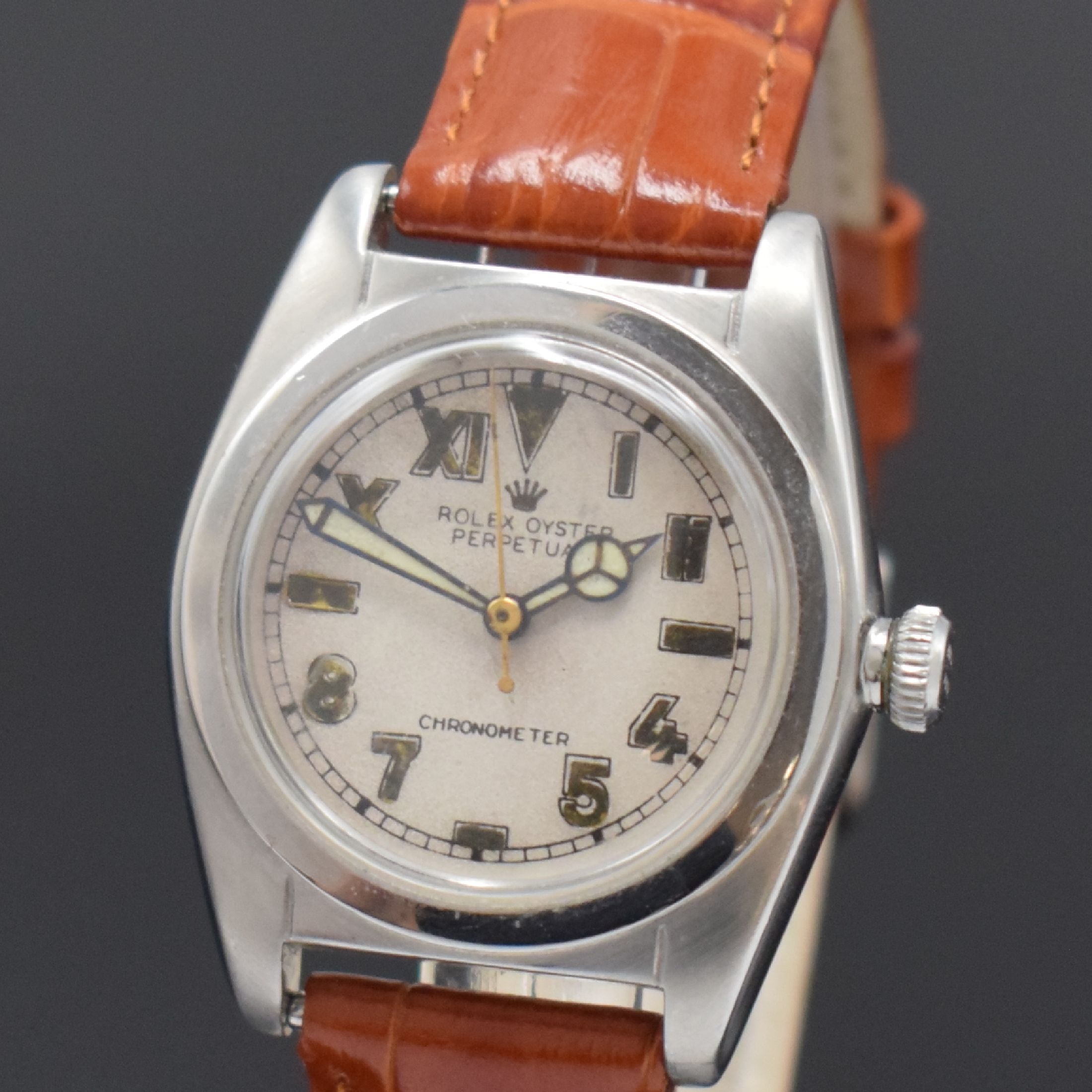 Detail a: ROLEX Bubble Back Referenz 2940 Armbanduhr in Stahl, Schweiz um 1945, Automatik, verschr. Oystergeh. m. glatter Lünette, orig. Krone verschr., silb. ...