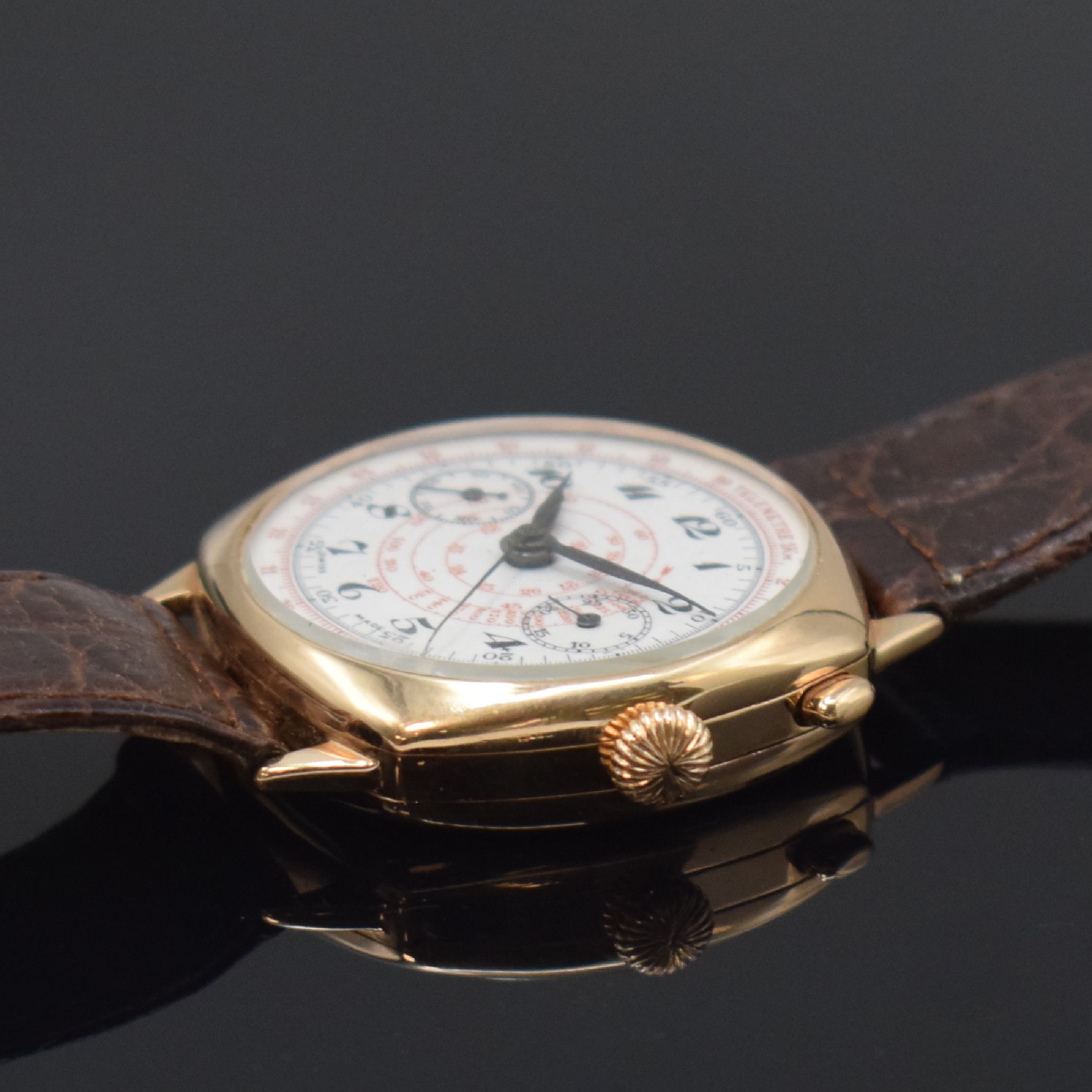 Detail b: Früher Eindrücker-Herrenchronograph mit Schaltrad Kaliber 15GHT in RG 585/000, Schweiz m 1920, Handaufzug, 3-teil. kissenförm. Geh., Boden u. ...