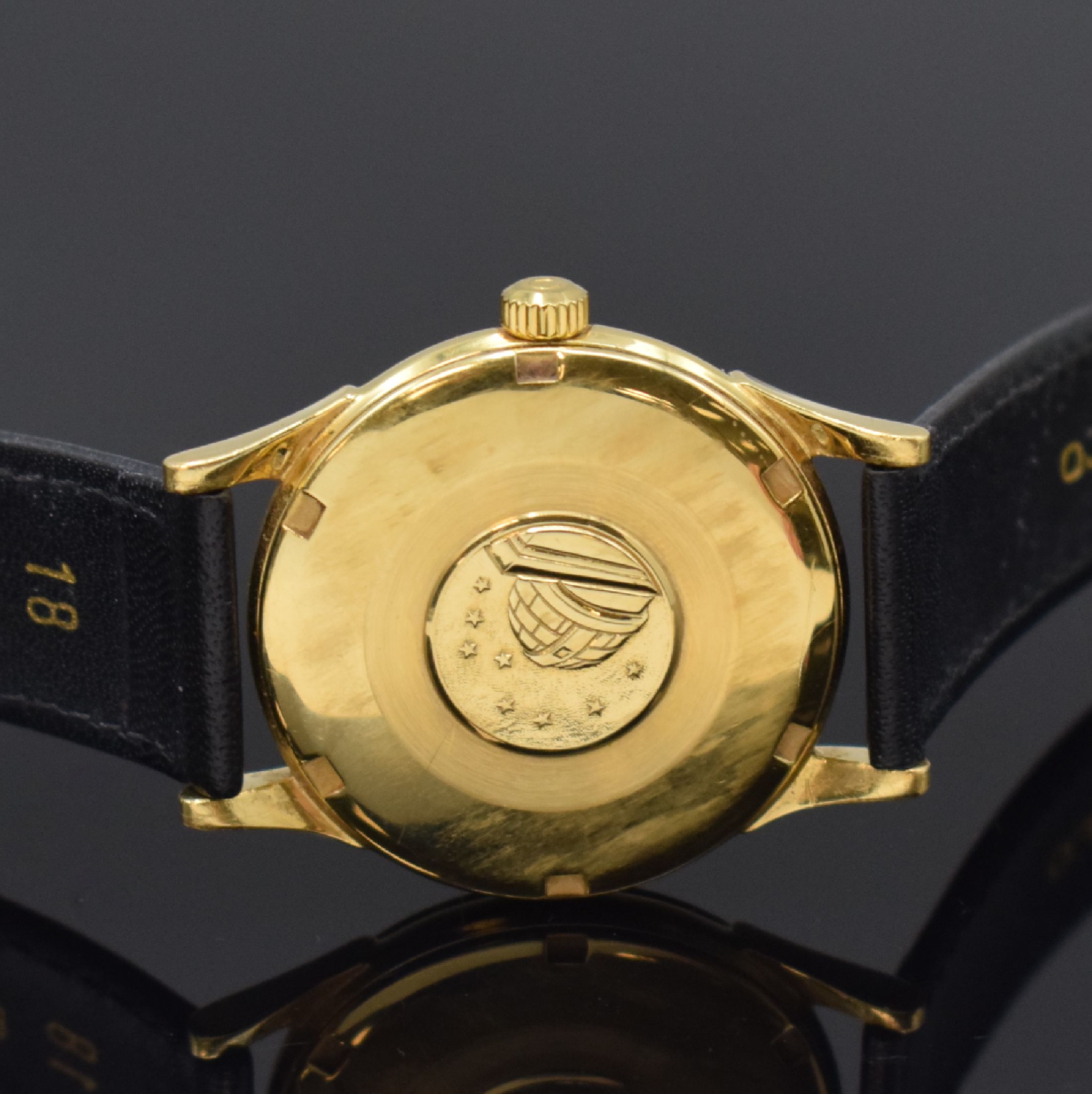 Detail c: OMEGA Constellation Herrenarmbanduhr Referenz 14381/2 SC - 61 mit Werknummer 17991888, Automatik, Schweiz um 1961, GG 750/000, Boden m. Darst. ...