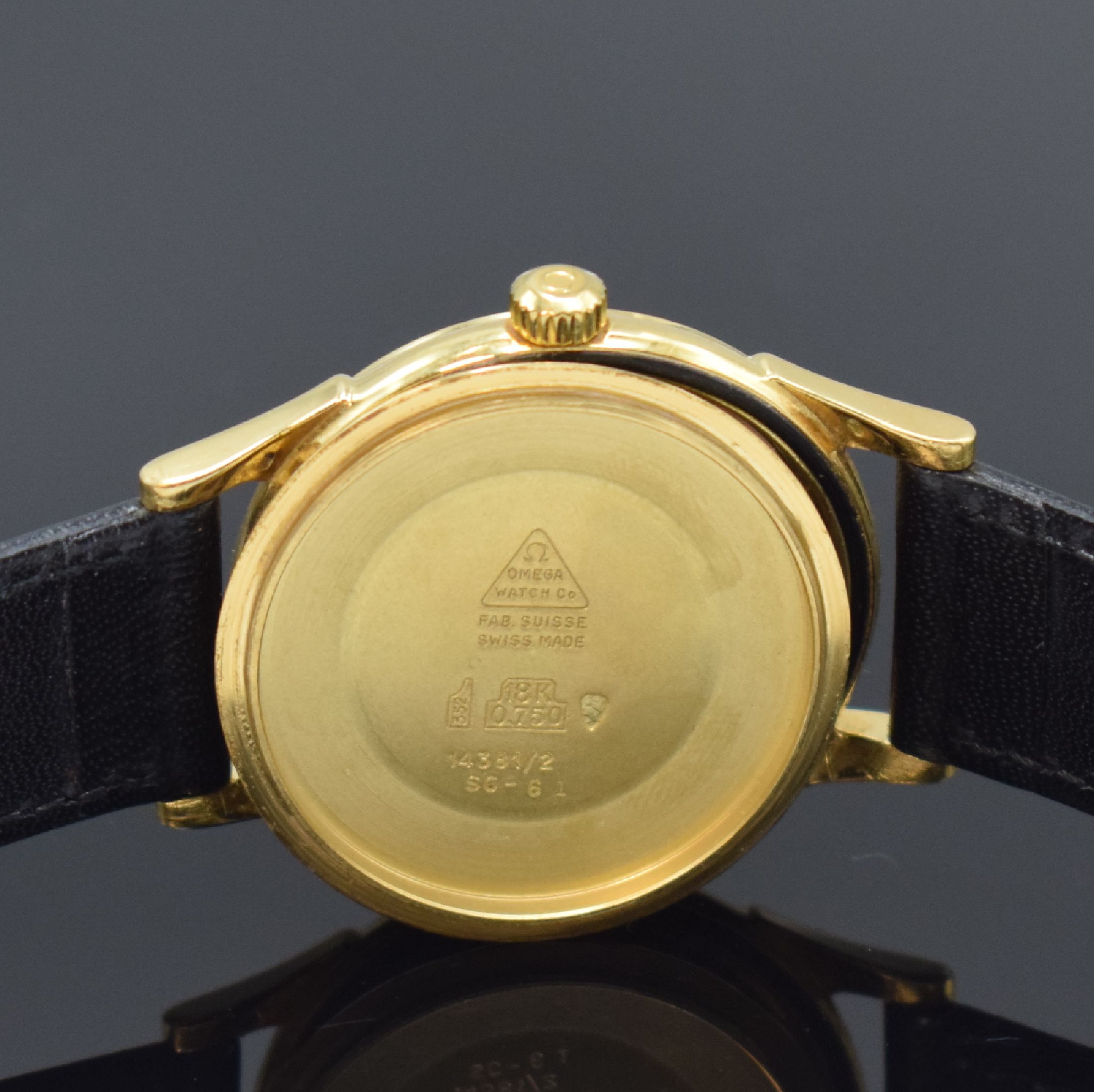 Detail f: OMEGA Constellation Herrenarmbanduhr Referenz 14381/2 SC - 61 mit Werknummer 17991888, Automatik, Schweiz um 1961, GG 750/000, Boden m. Darst. ...