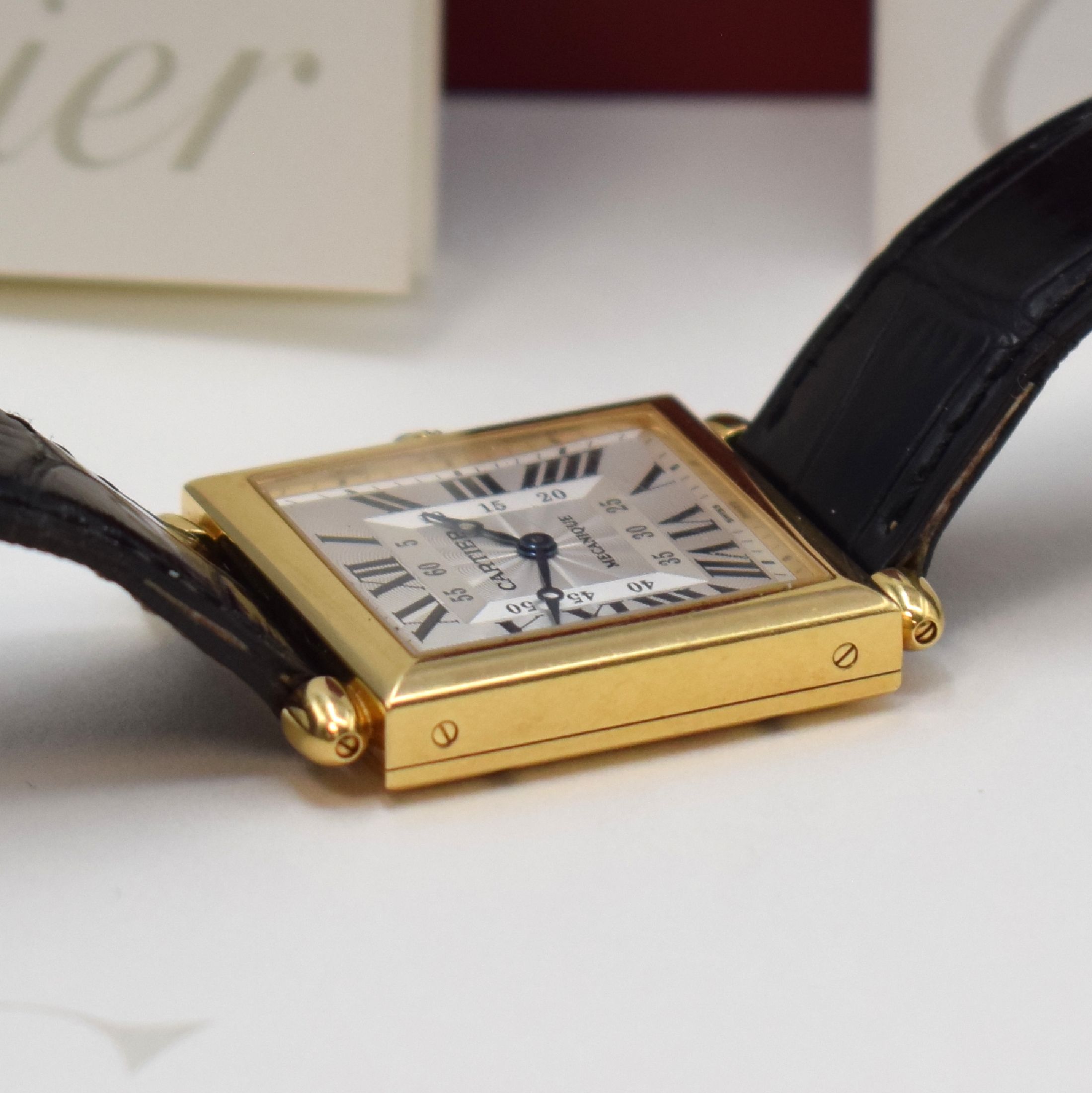 Detail c: CARTIER seltene, auf 1997 Stück limitierte Armbanduhr Tank Obus Mecanique Referenz 2380, Handaufzug, 2-teil. GG 750/000 Geh. inkl. orig. Lederband ...