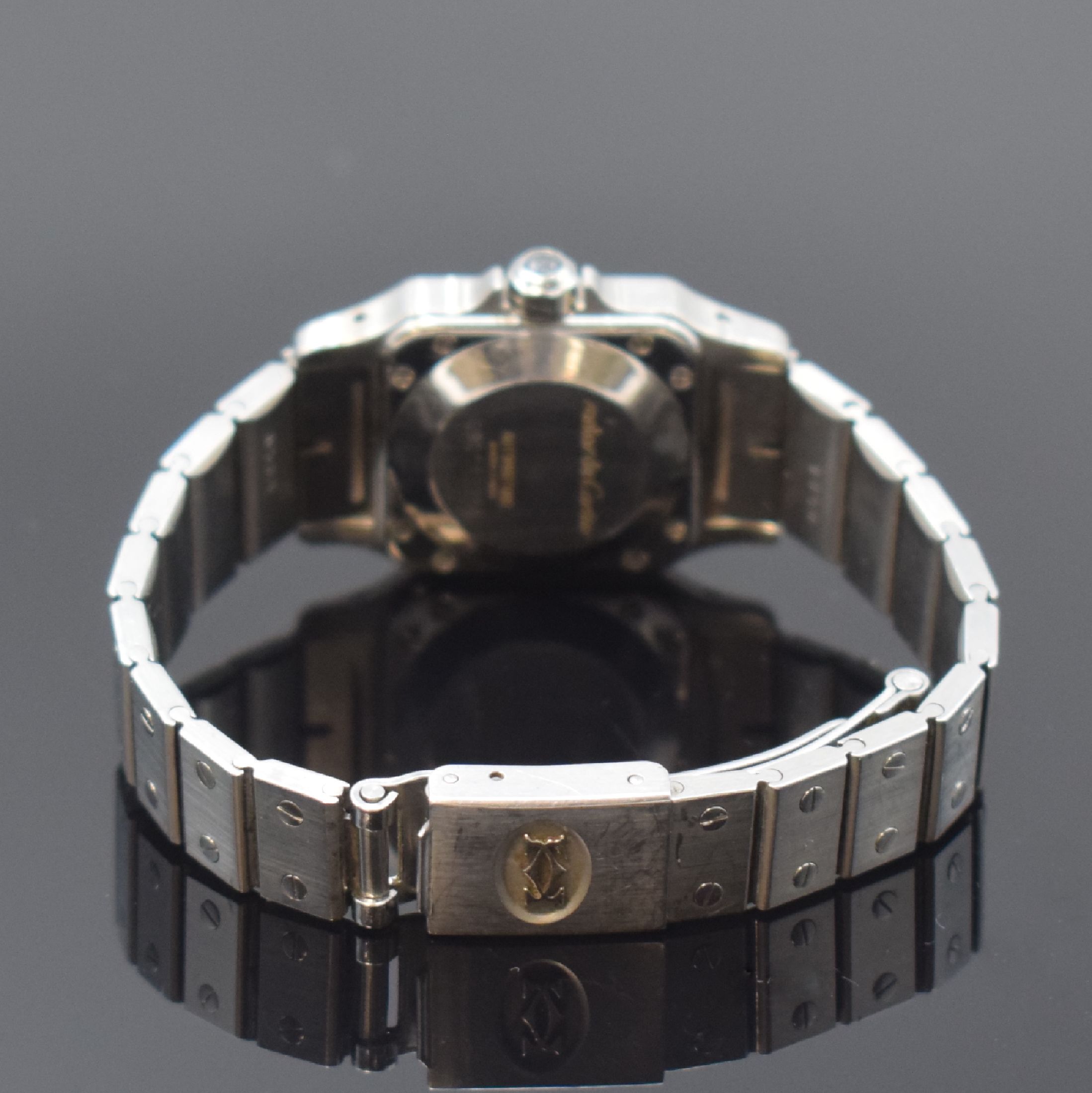 Detail b: CARTIER Santos Damenarmbanduhr in Stahl, Schweiz um 1990, Automatik, Boden u. Lünette 8-fach verschr., Gliederband m. Faltschl., Schmuckkrone ...