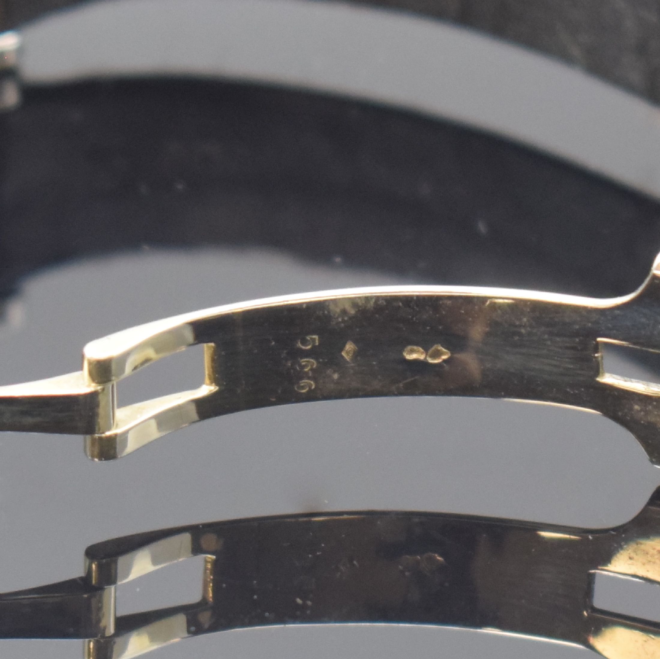 Detail b: CARTIER Paris Mini Tank seltene Damenarmbanduhr in Platin, Frankreich/ Schweiz um 1970, Handaufzug, 2-teil. Gehäuse seitl. 4-fach verschr., ...