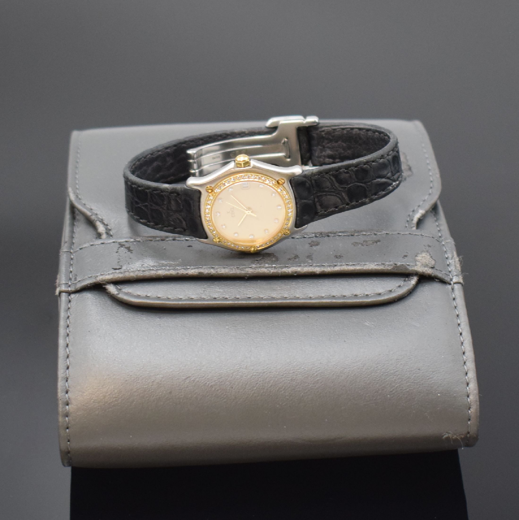 Detail d: EBEL Sport Classique Damenarmbanduhr Referenz 183930 mit Diamanten, Schweiz um 1995, quarz, Edelstahl u. Gold komb., orig. Lederband m. Faltschl., ...