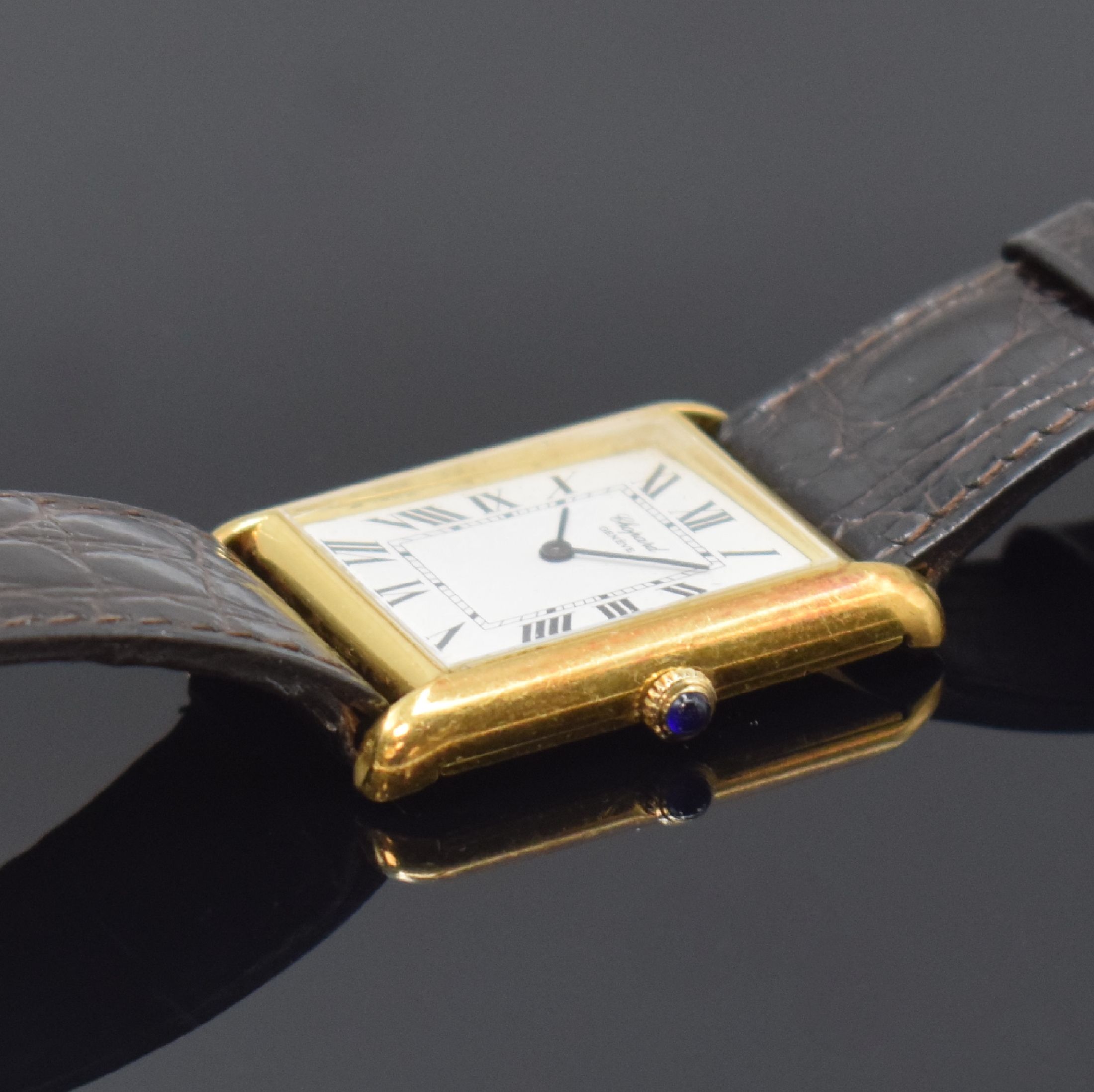 Detail b: CHOPARD Armbanduhr in GG 750/000 Referenz 2012, Schweiz um 1980, Handaufzug, 2-teil. Geh., Boden aufgedr., Schmuckkrone, emailfarb. Zifferbl. m. ...