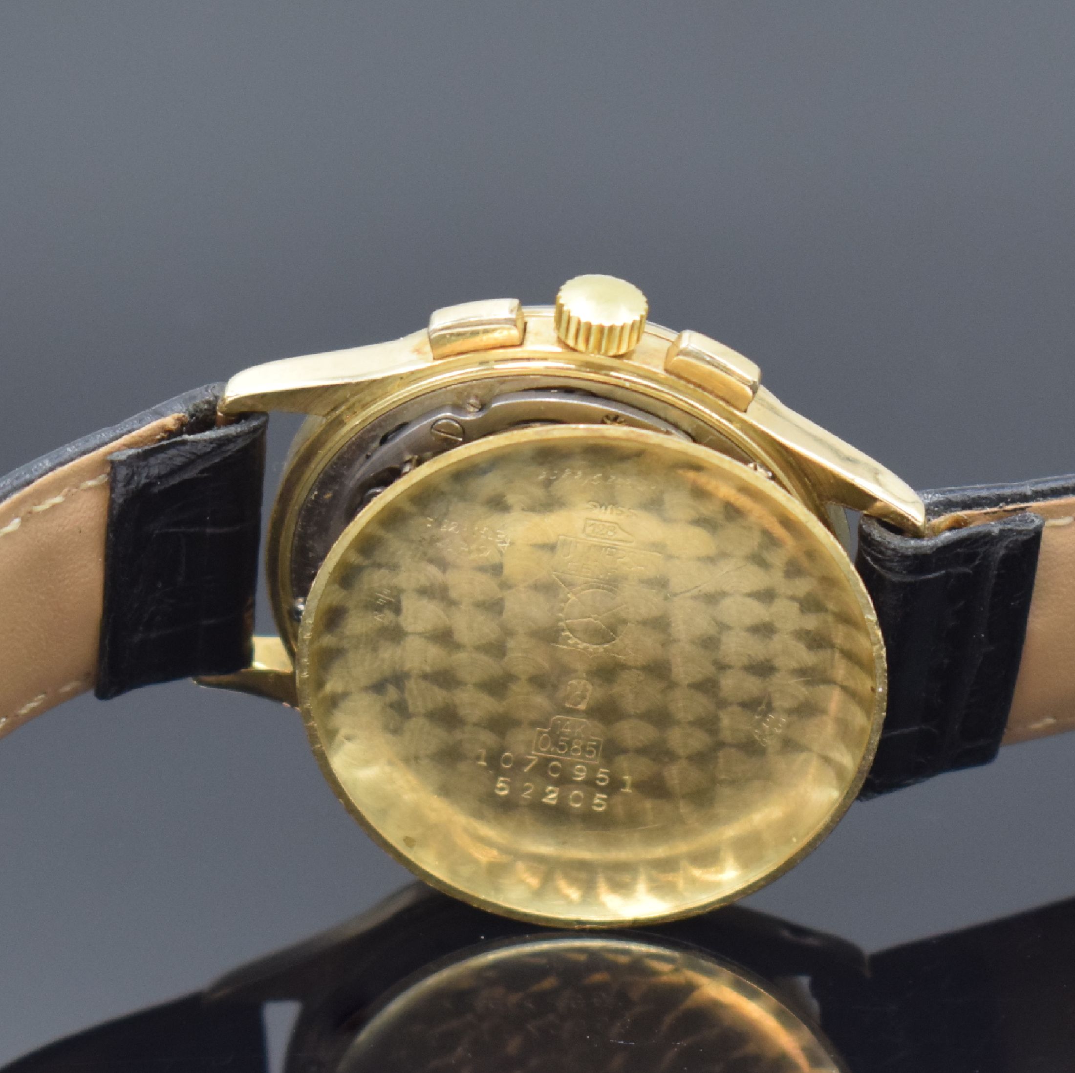 Detail f: UNIVERSAL GENEVE Aero-Compax seltener Schaltradchronograph in GG 585/000, Schweiz um 1945, Handaufzug, Boden u. Glasrand aufgedr., Krone f. Memo-Zeit ...