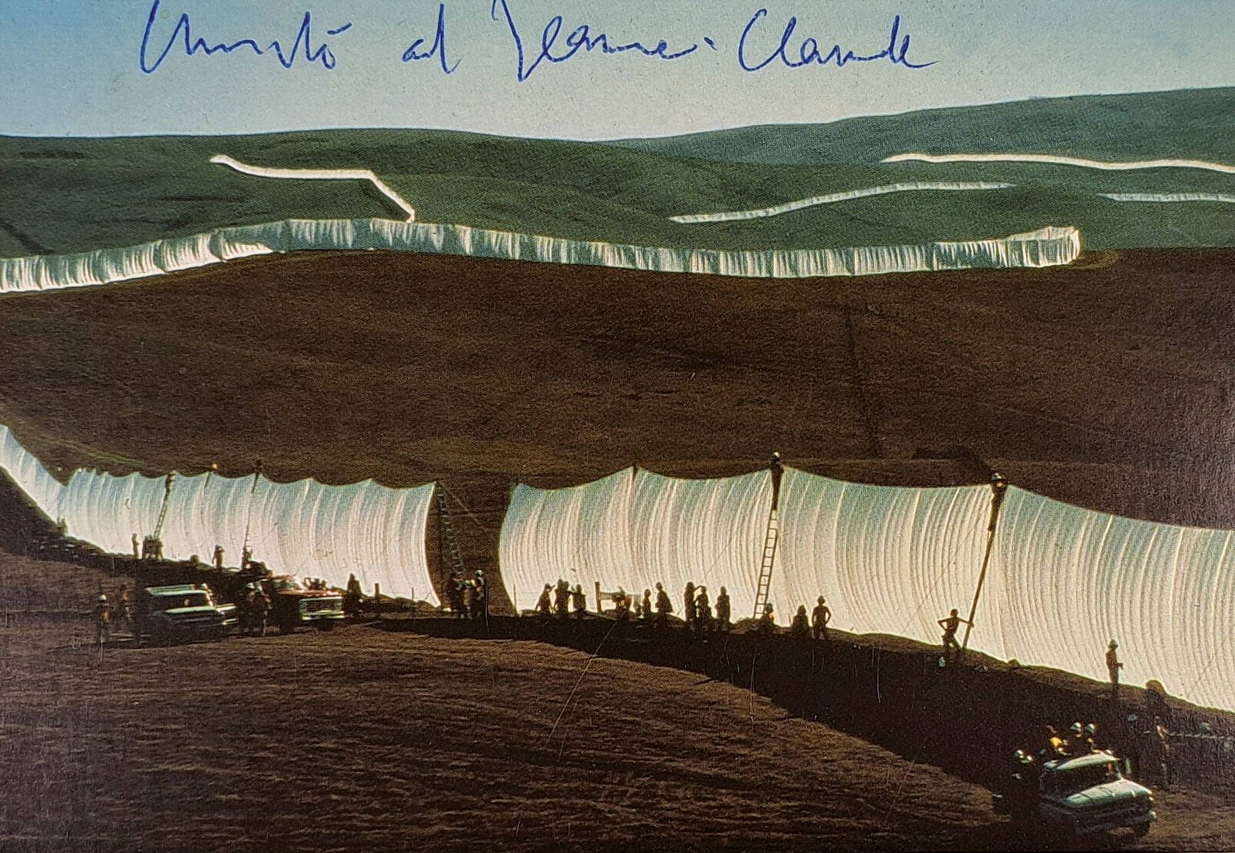 Detail a: Christo und Jean-Claude, Konvolut aus 3 Offsets auf 3 verschiedenen Projekten, "Wrapped Kunsthalle Bern, Switzerland", hansign von Christo ...