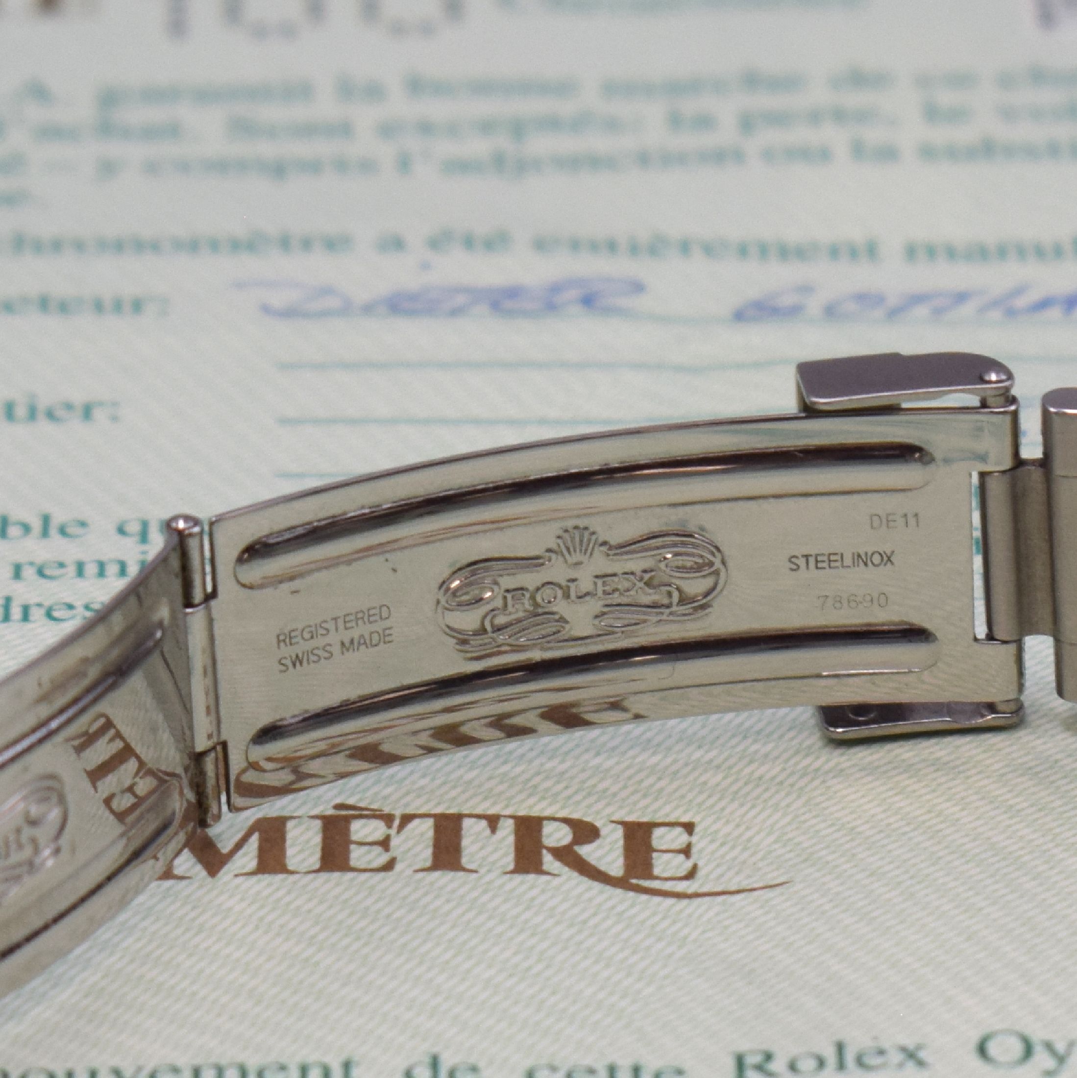 Detail e: ROLEX Herrenarmbanduhr Oyster Perpetual Explorer I Referenz 114270, Automatik, K-Serie, LC 100, Chronometer der Superlative in Edelstahl inkl. ...