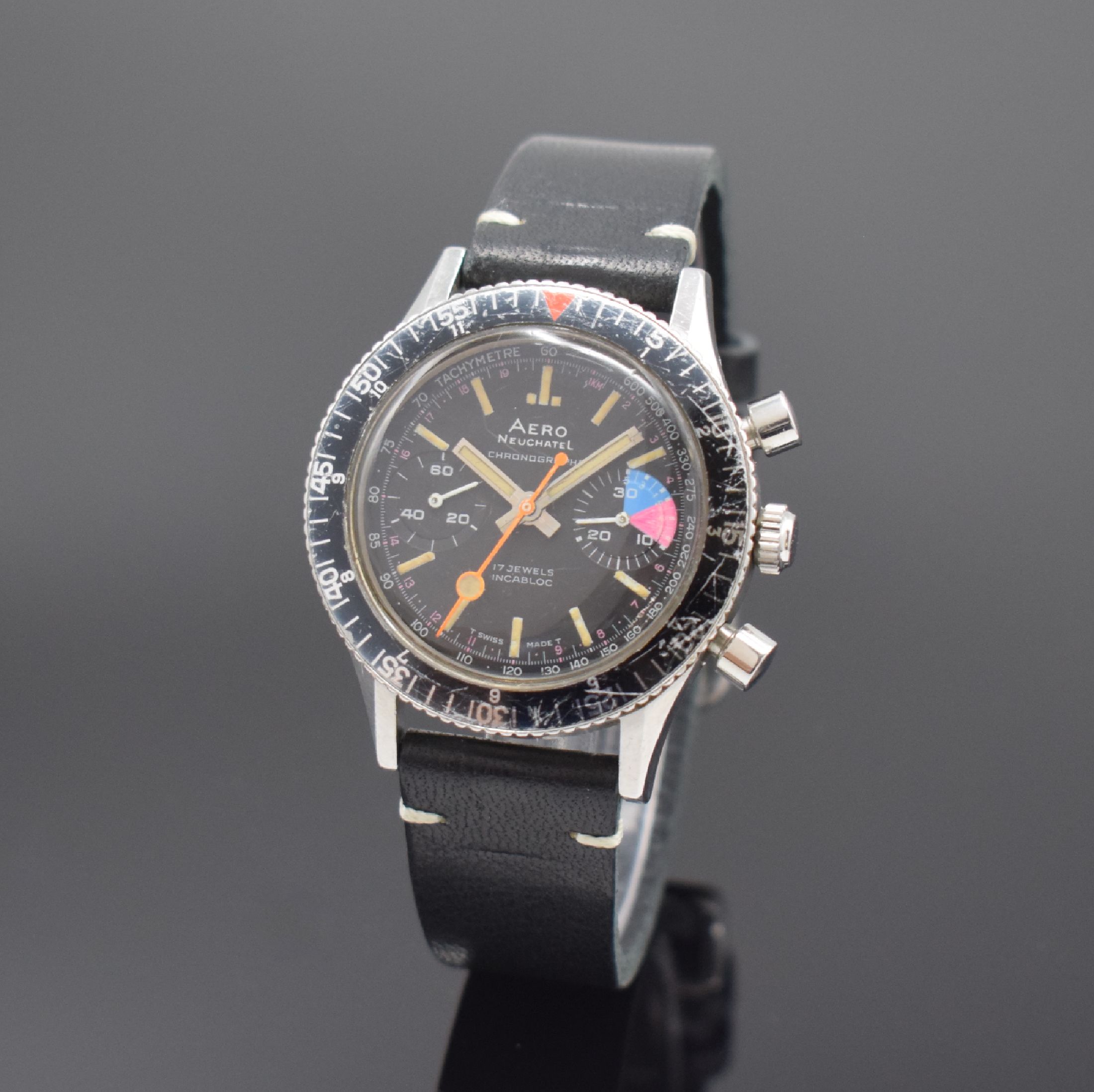 AERO Neuchatel Herrenarmbanduhr mit Chronograph, Schweiz um 1970, Handaufzug, 2 -teil. Geh. in Stahl, Boden verschr., beids. drehb. Lünette, ...