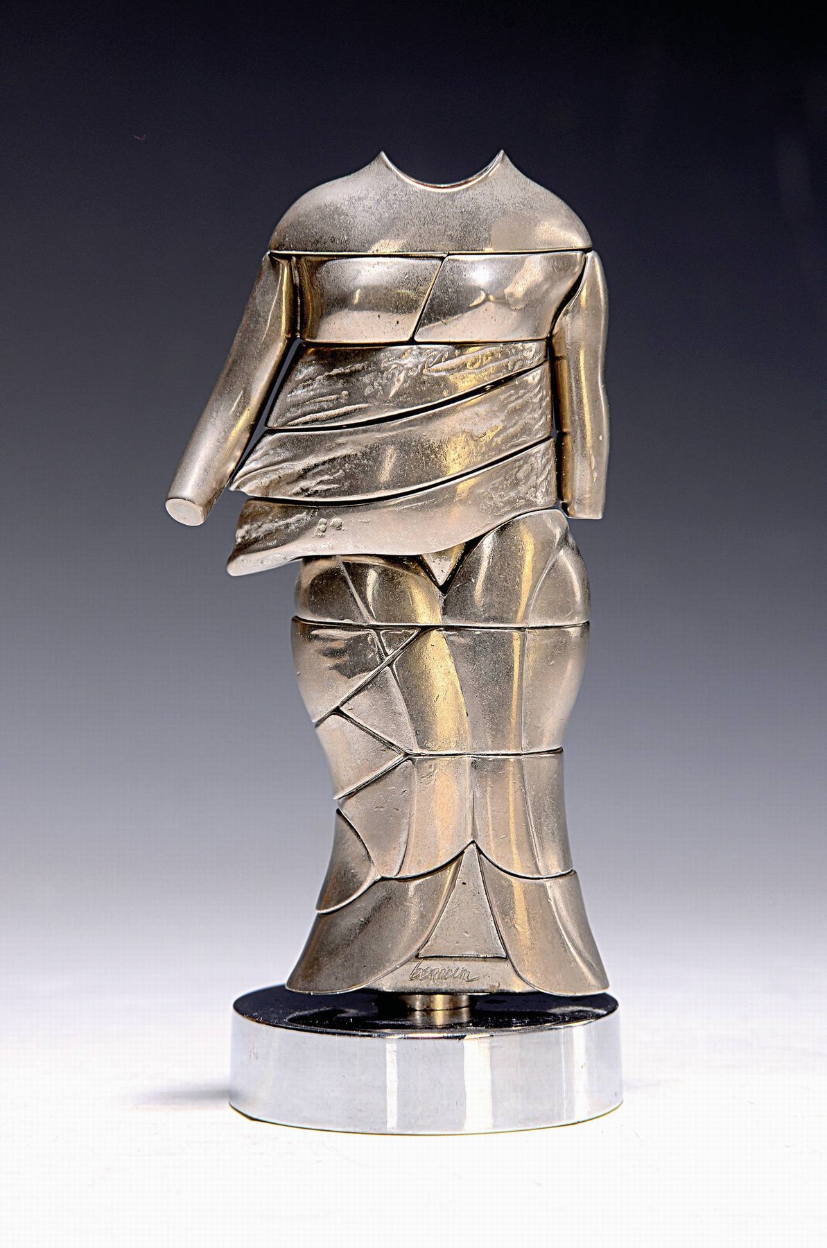 Miguel Berrocal, 1933 Algaidas-2006 Antequera, Spanien, Mini Cariatide, Metallskulptur vernickelt, signiert und num. 8316, H. ca. 14.5cm