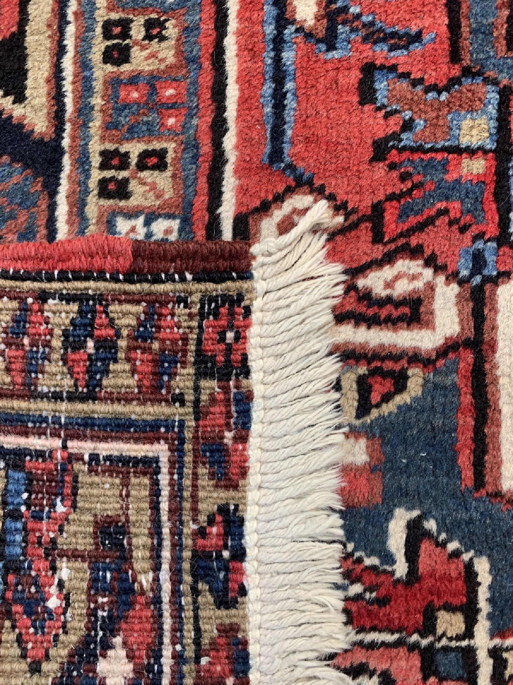 Detail d: Heriz alt, Persien, um 1950, Wolle auf Baumwolle, ca. 330 x 265 cm, EHZ: 2-3