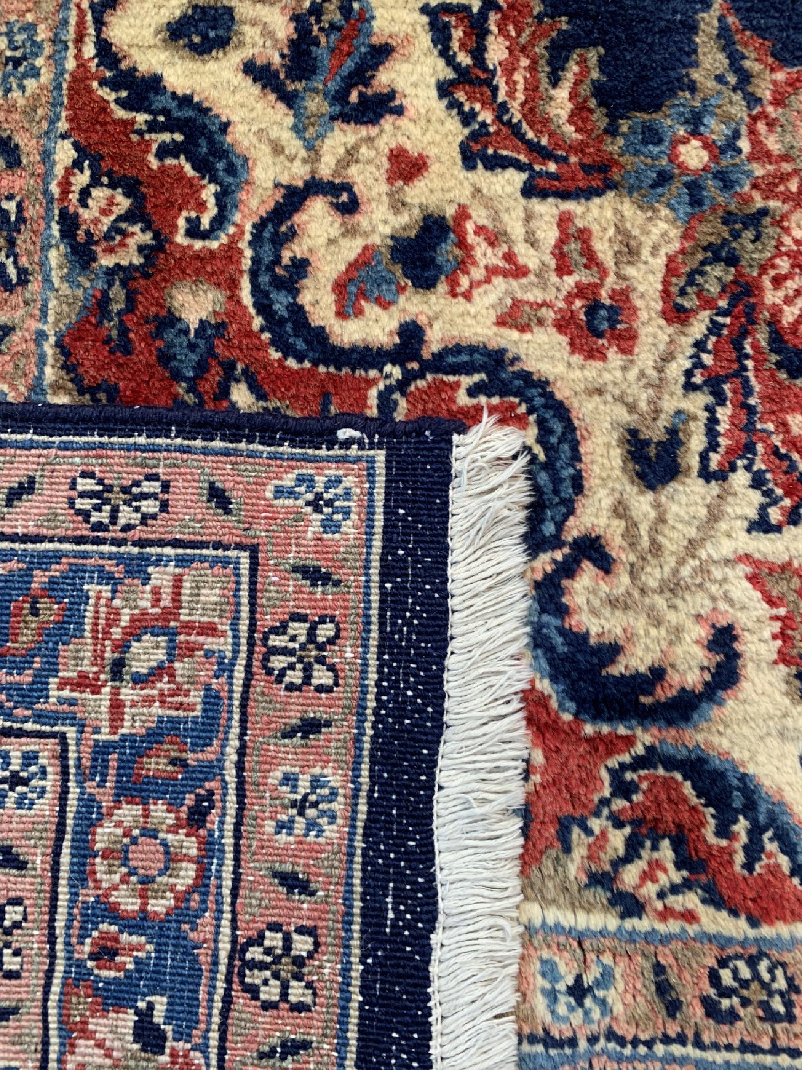 Detail d: Ekbatan alt, Persien, um 1960, Wolle auf Baumwolle, ca. 375 x 273 cm, EHZ: 1-2