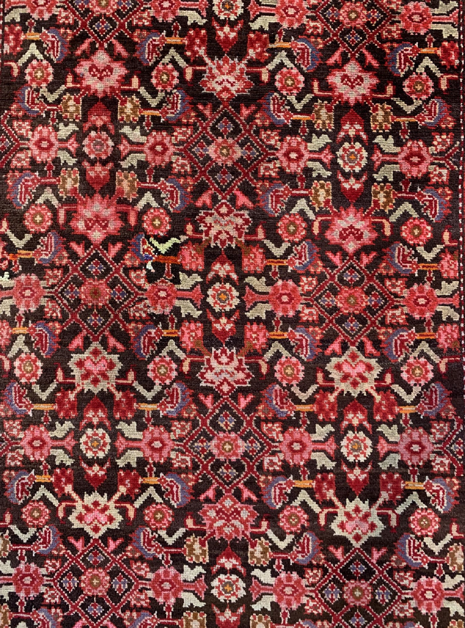 Detail b: Karabagh alt, Kaukasus, um 1940, Wolle auf Wolle, ca. 477 x 107 cm, EHZ: 2-3