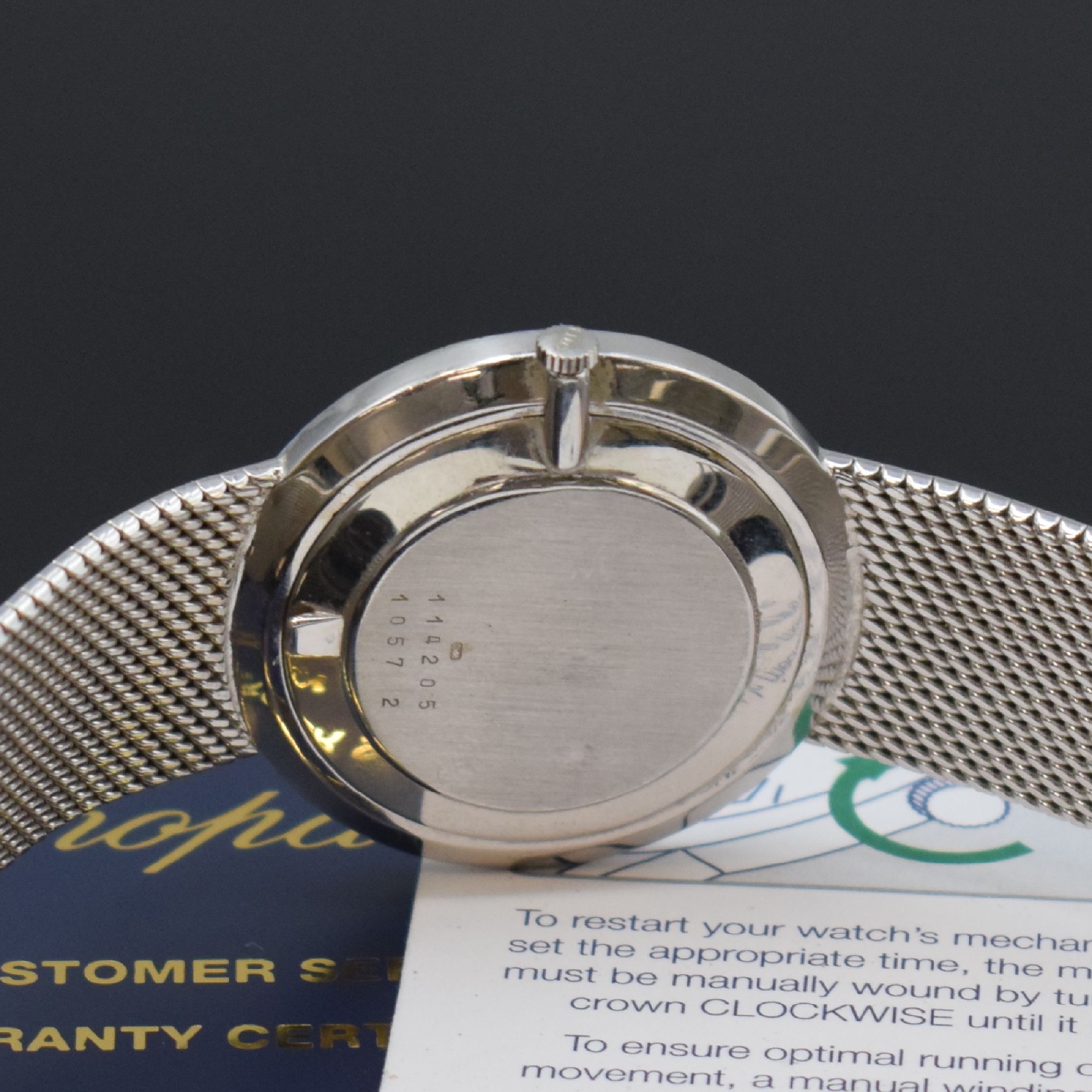 Detail e: CHOPARD ausgefallene Armbanduhr in WG 750/000 mit Brillantbesatz Referenz 142173-1001, Handaufzug, 2-teil. Geh., Boden aufgedr., Lünette wie Zeiger ...