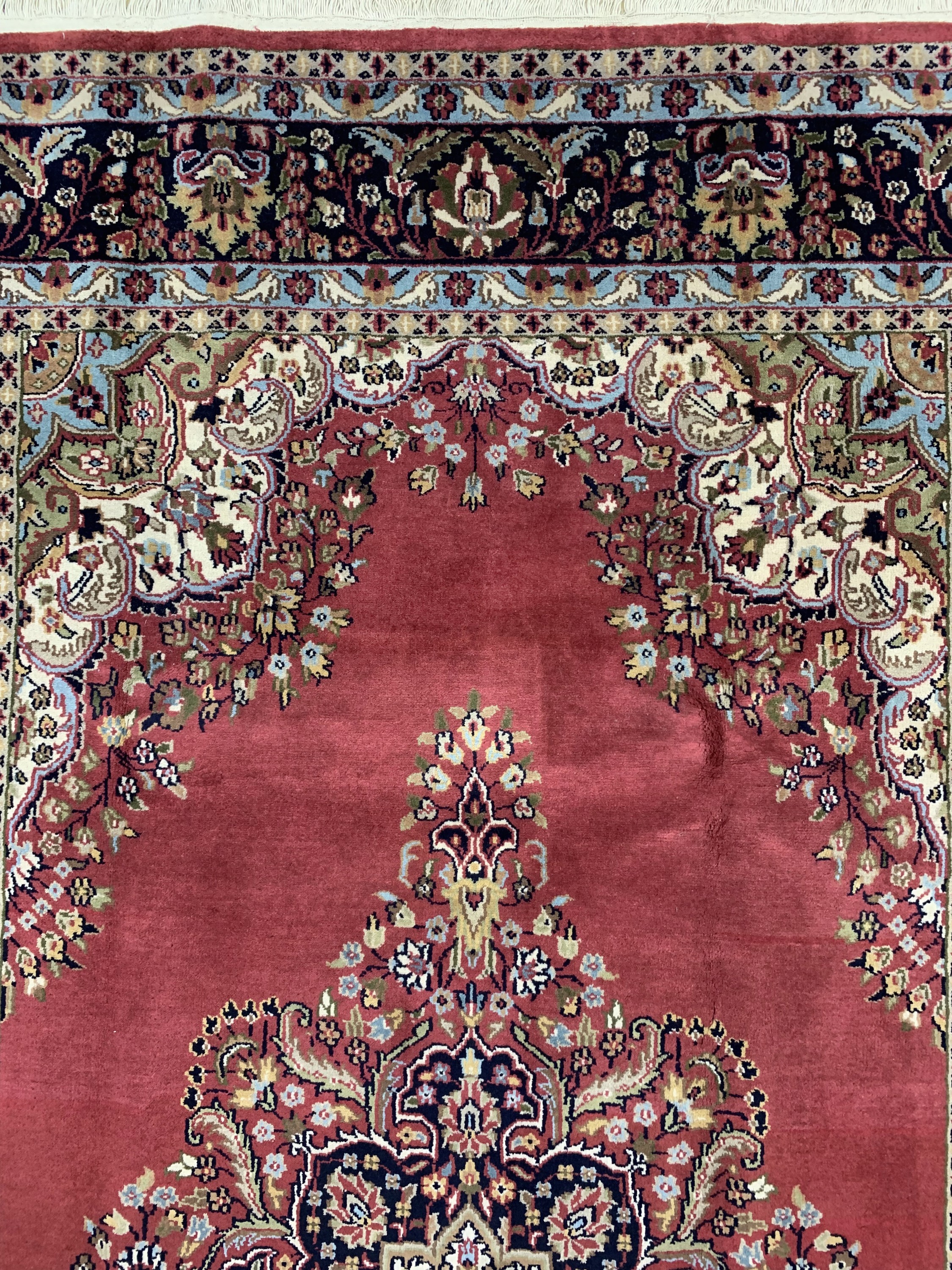 Detail c: Sarogh, Indien, ca. 40 Jahre, Wolle auf Baumwolle, ca. 310 x 186 cm, EHZ: 1-2