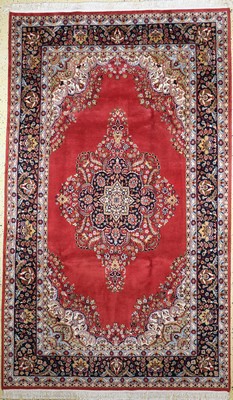 Image 26694495 - Saruk, India, approx. 40 years, wool on cotton, approx. 310 x 186 cm, condition: 1-2. Rugs, Carpets & Flatweaves
