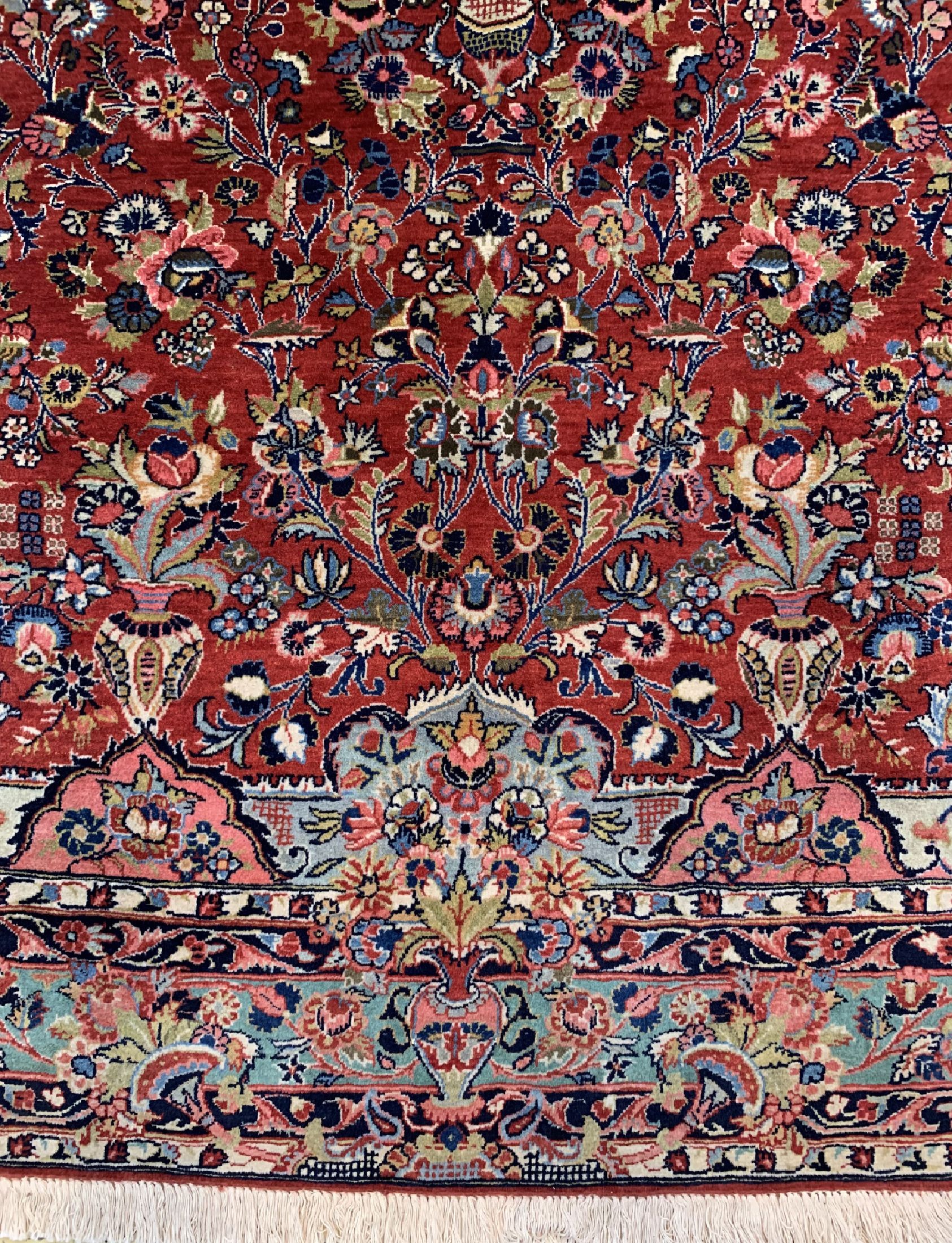 Detail b: Sarogh Kork fein, Persien, ca. 50 Jahre, Korkwolle auf Baumwolle, ca. 212 x 140 cm, gereinigt, EHZ: 1-2, (Fransen erneuert).
