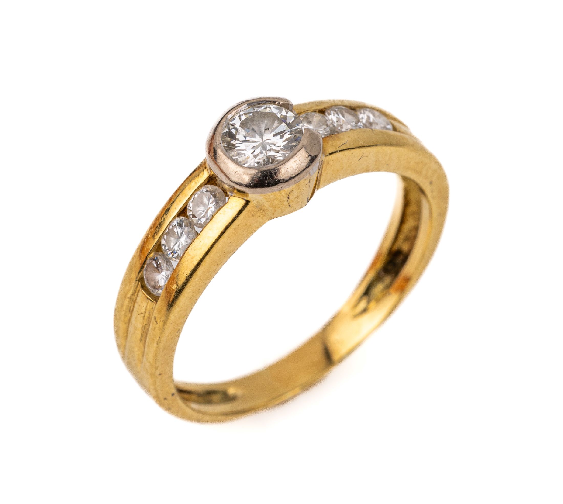 18 kt Gold Brillant-Ring, GG 750/000 gepr., 7 Brillanten zus. ca. 0.50 ct Weiß/p 1,total ca. 3.8 g, RW 53