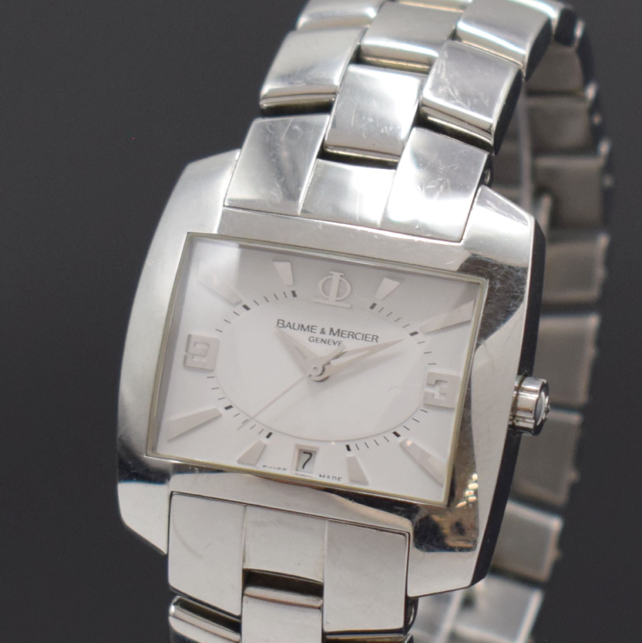 Detail a: BAUME & MERCIER Hampton Damenarmbanduhr Referenz 65446, Schweiz um 2010, quarz, Edelstahlgeh. inkl. Gliederband m. Faltschl., Boden 4-fach verschr., ...