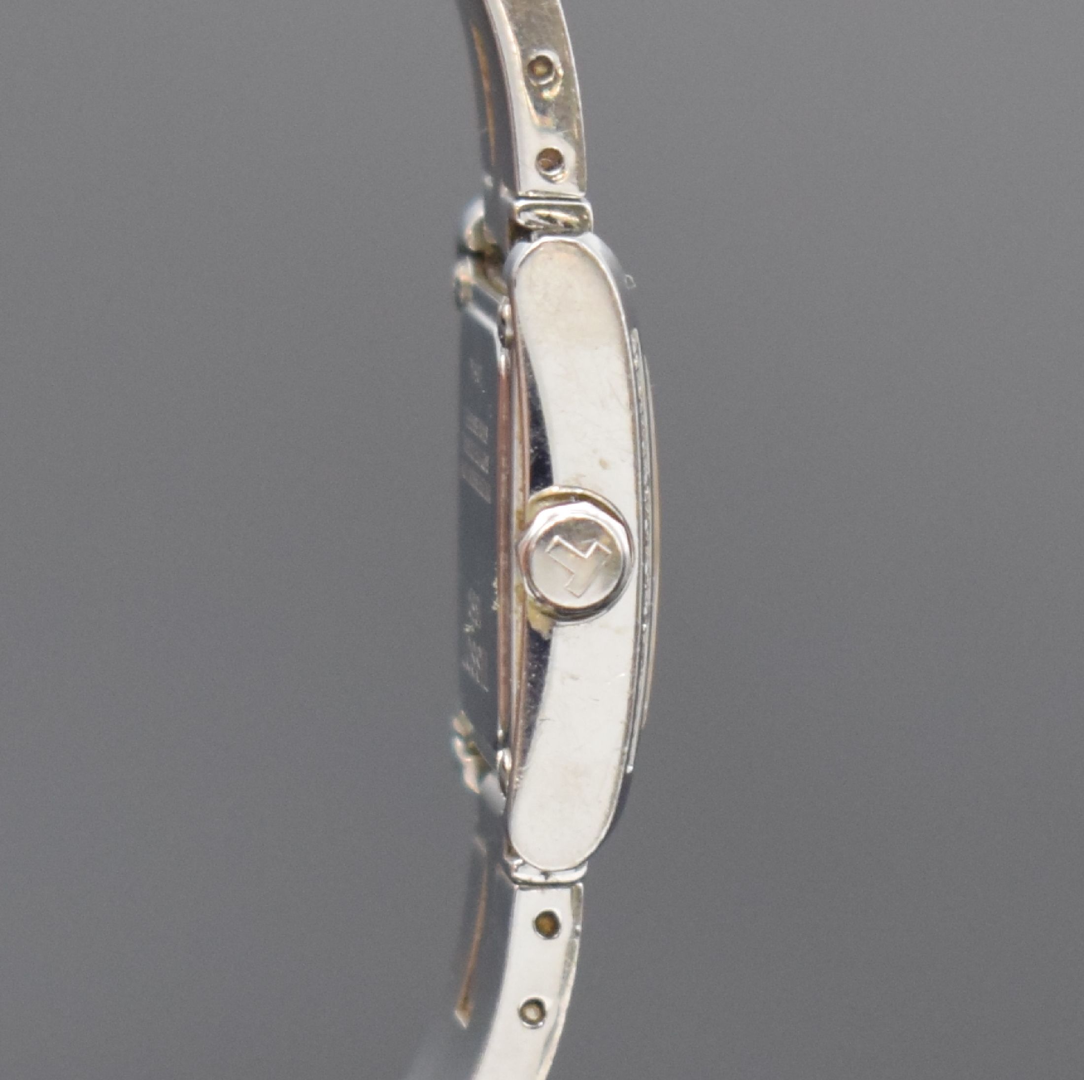 Detail b: TISSOT 1853 Damenarmbanduhr Ref. L951K mit Diamanten, Schweiz um 2000, quarz, 2-teil. Geh., Boden 4-fach verschr., Oberteil mit Diamanten bes., ...
